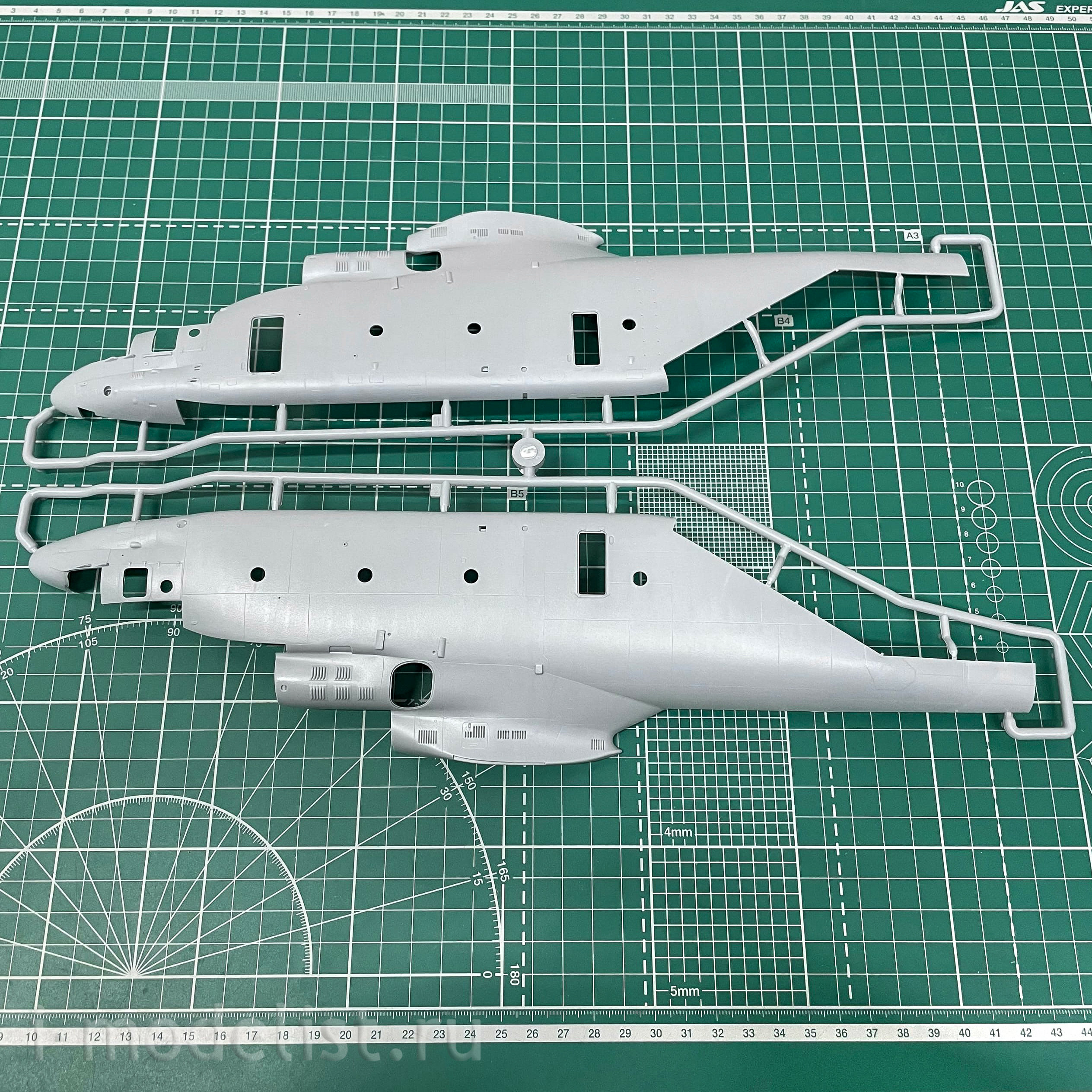 7270 Zvezda 1/72 Mi-26 Helicopter