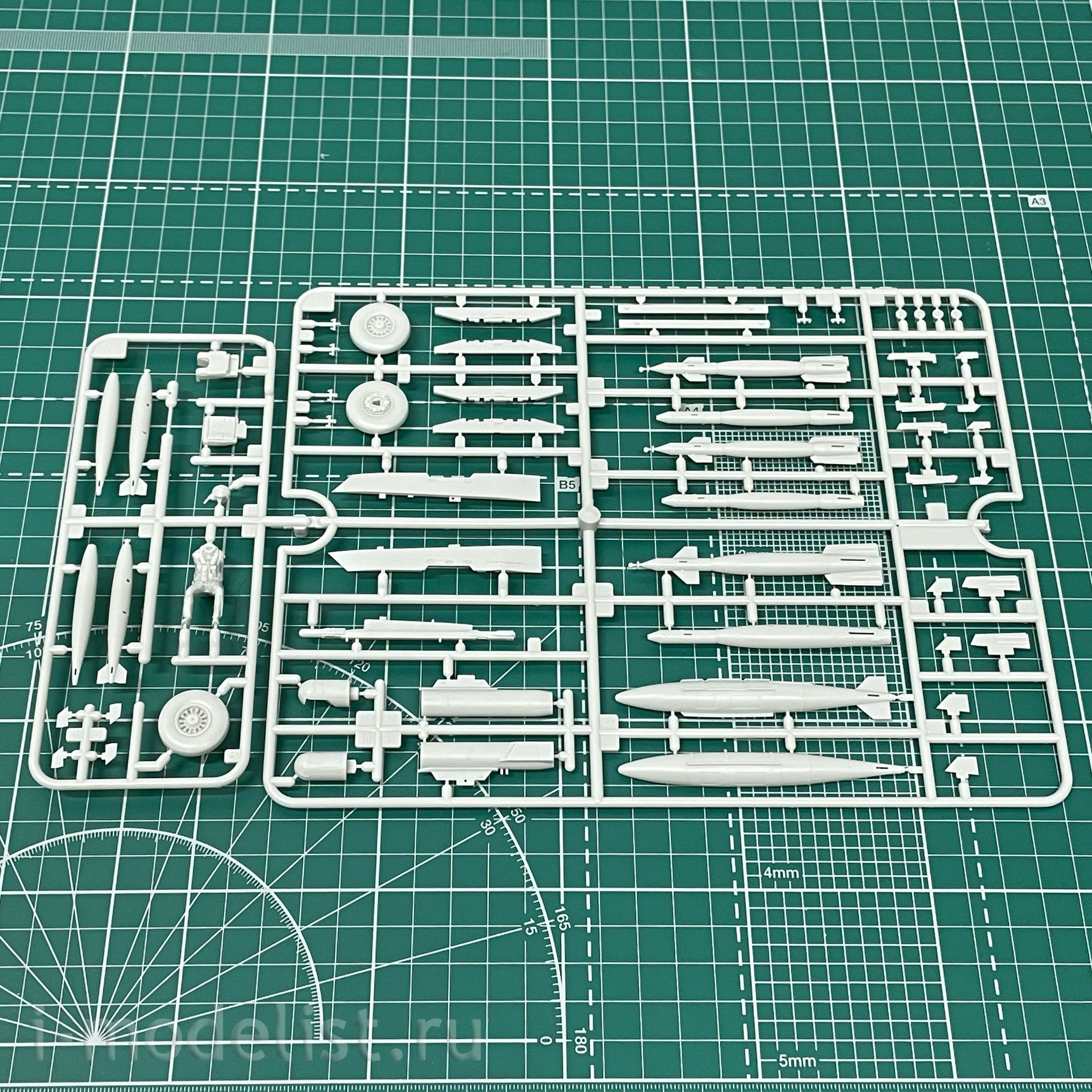 61122 Tamiya 1/48 Grumman F-14A Tomcat Aircraft (late)
