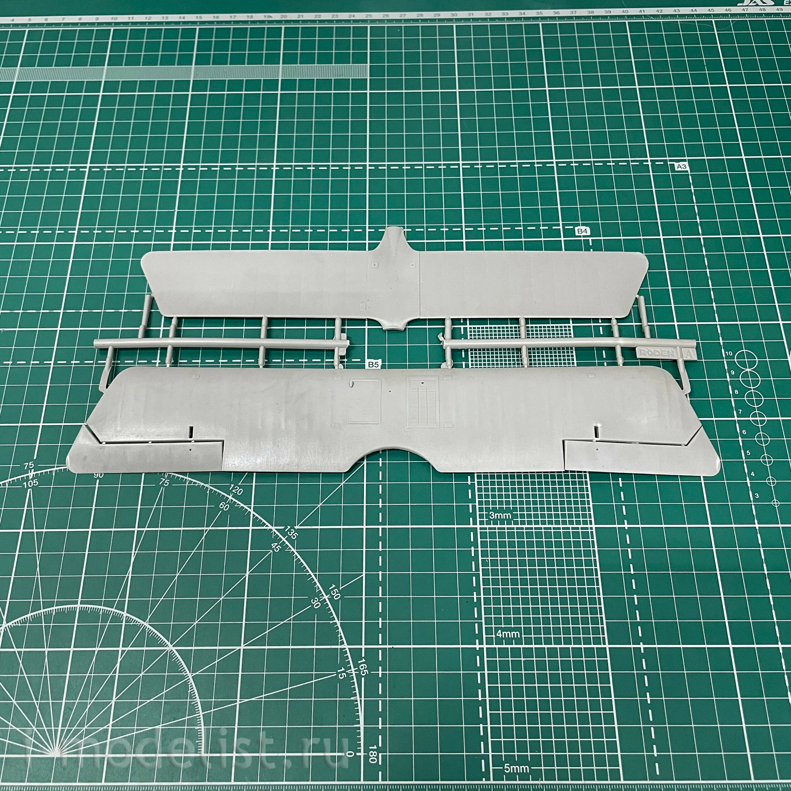 613 Roden 1/32 Pfalz D. III Aircraft