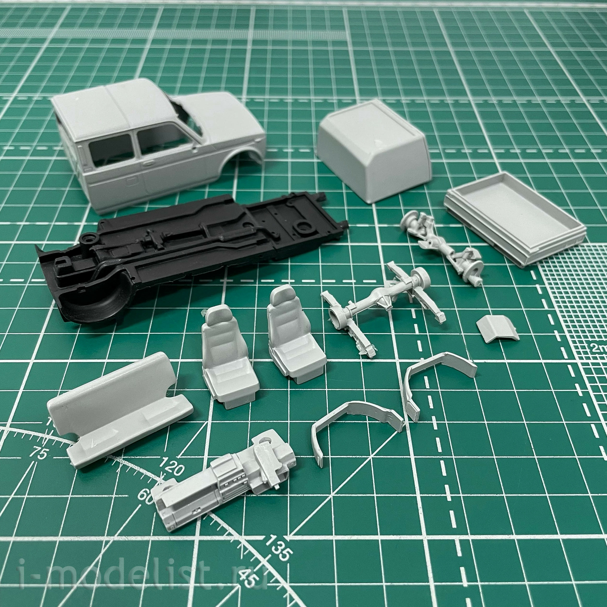 1530AVD AVD Models 1/43 Car VIS-23461