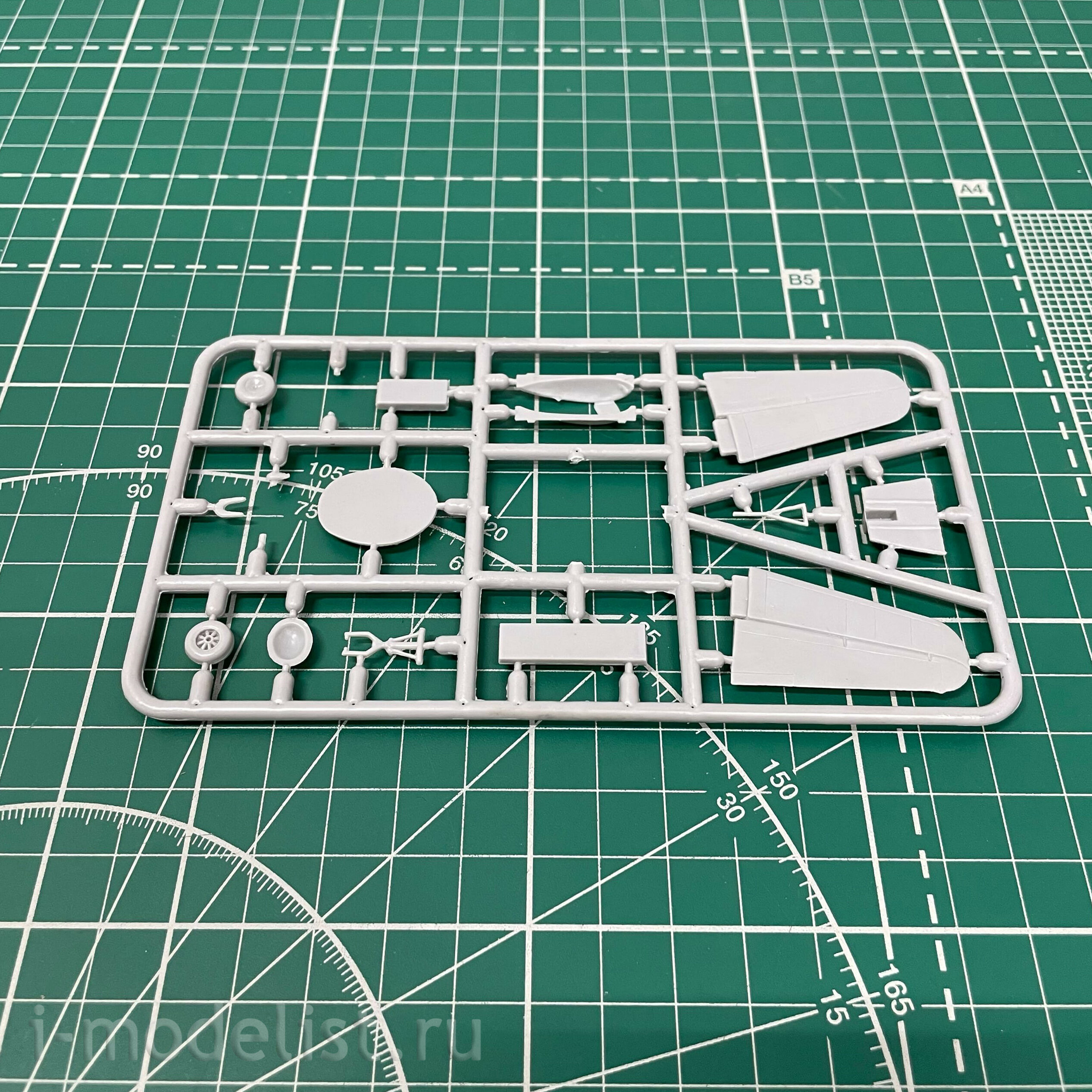 305 Roden 1/144 Aviation Traders ATL.98 Carvair