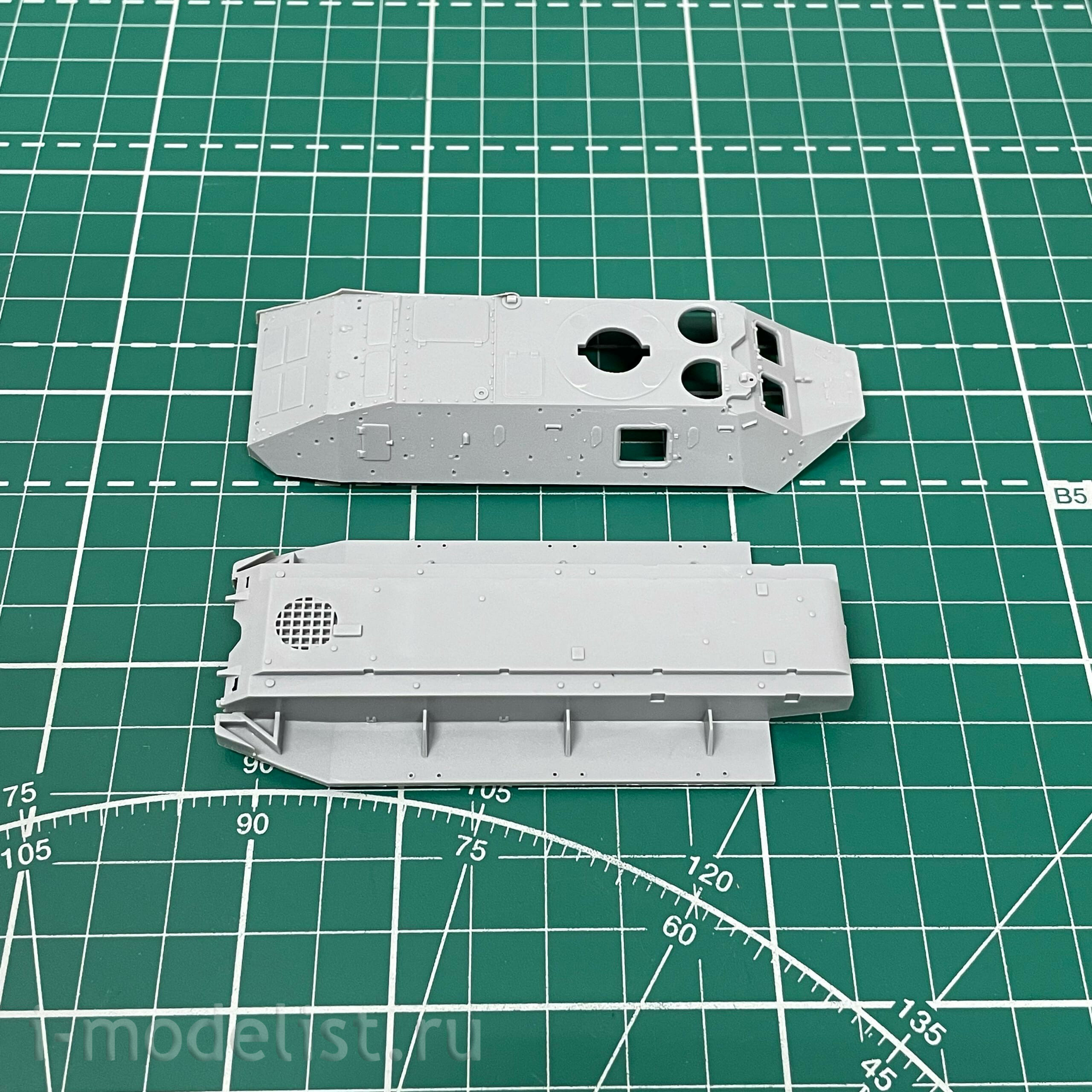 307261 Modelist 1/72 Soviet armored personnel carrier BTR-60PB