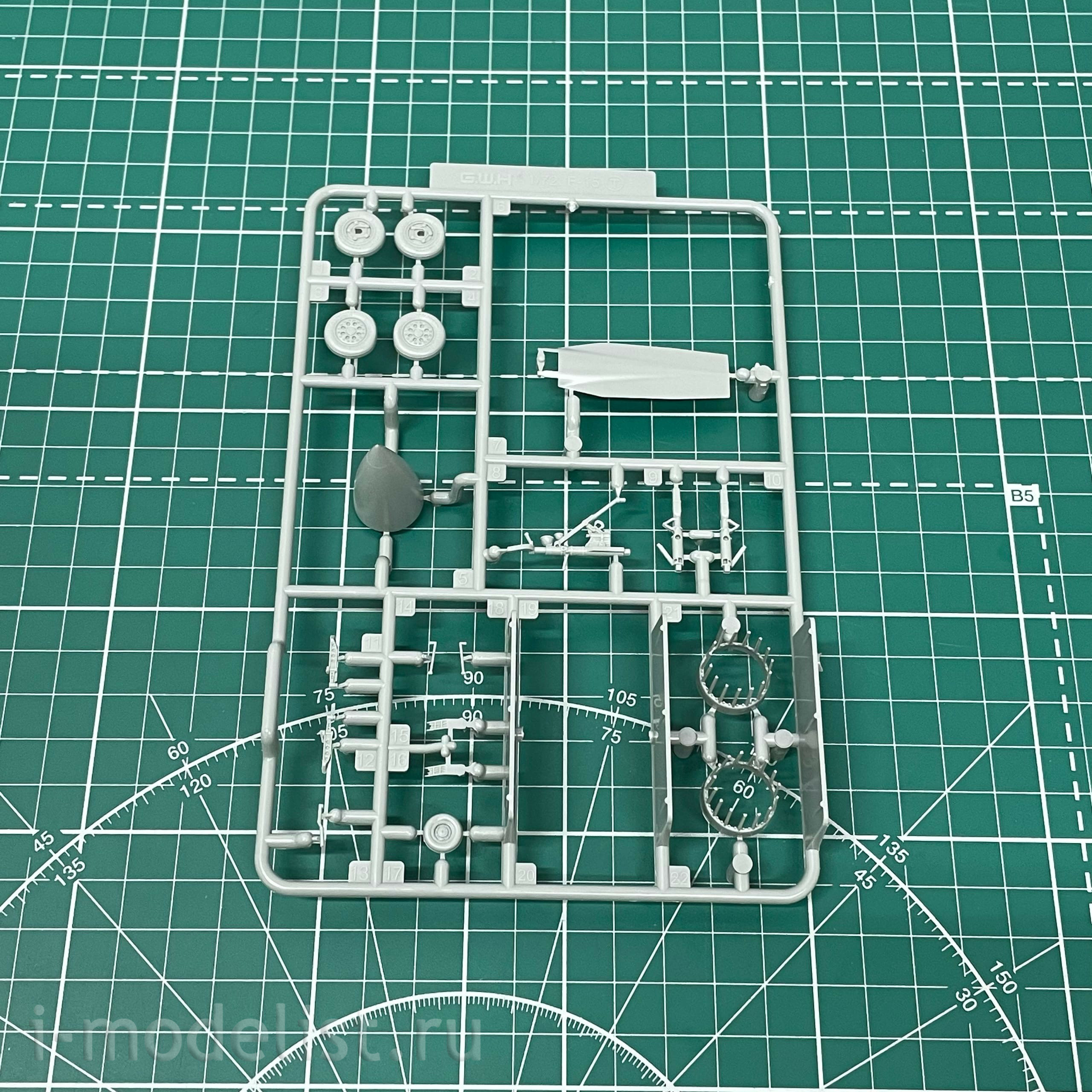 S7201 Great Wall Hobby 1/72 Aircraft F-15E 75th D-Day Anniversary