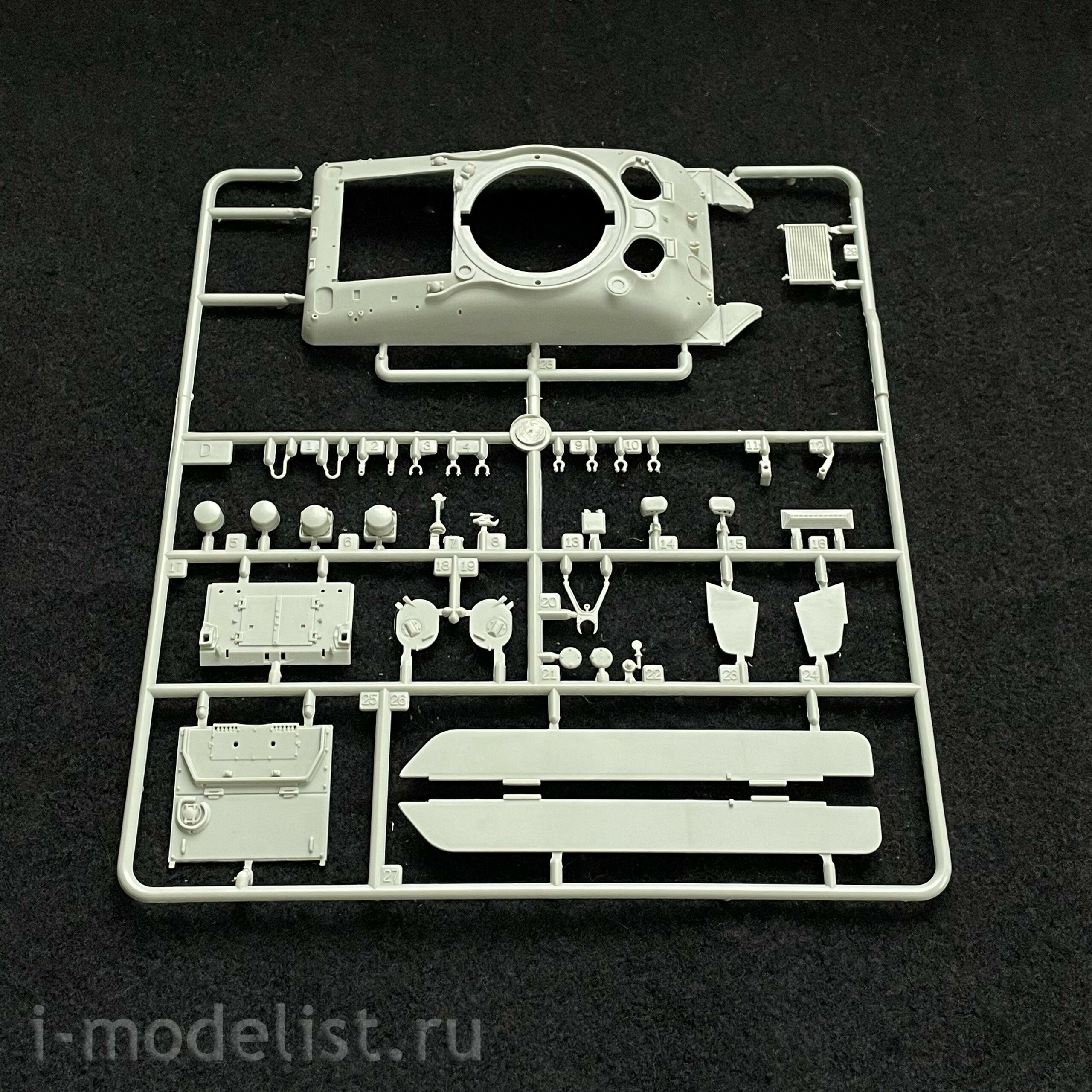 84801 HobbyBoss 1/48 U. S M4A1 76 (W) Medium Tank