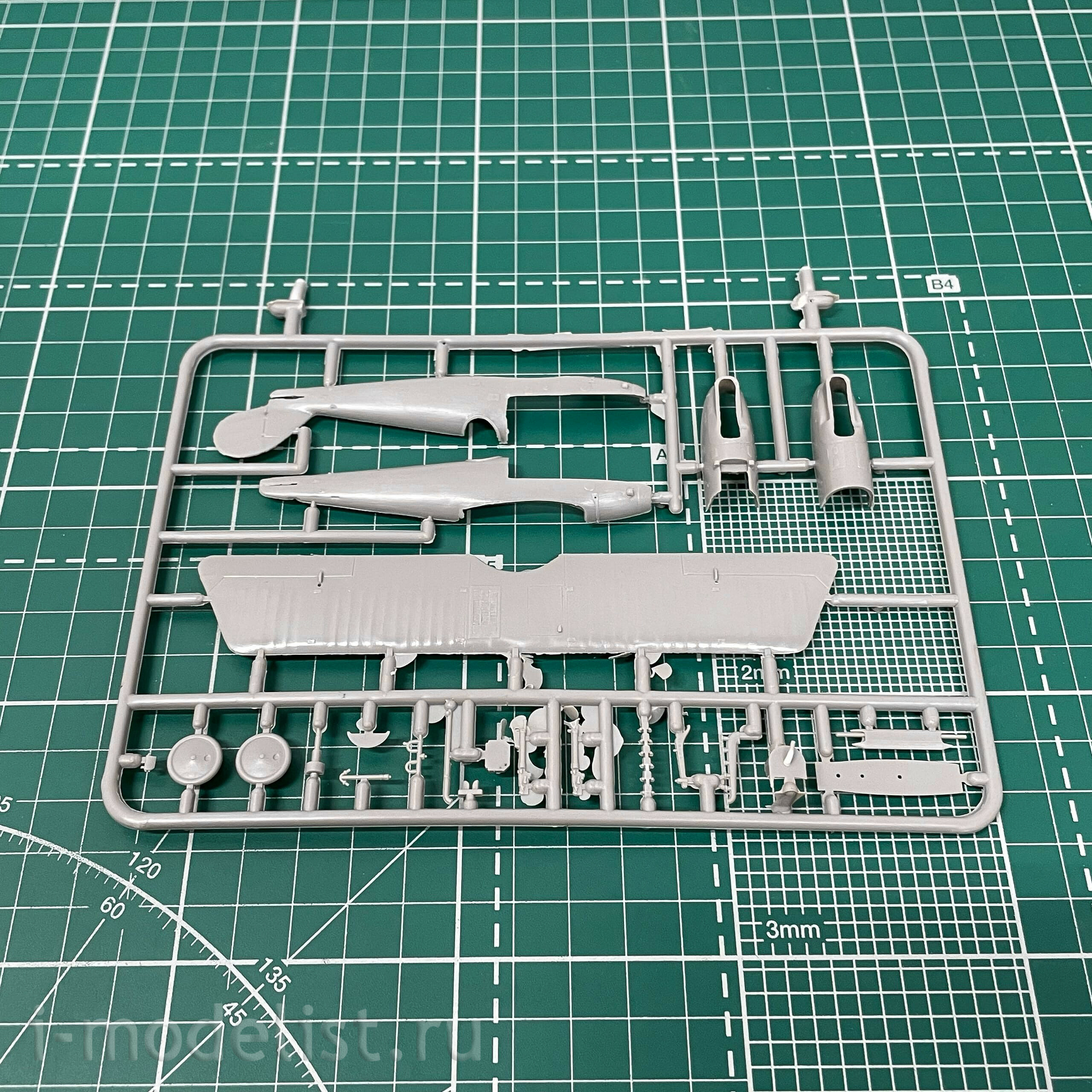 015 Roden 1/72 Pfalz D. IIIa Aircraft