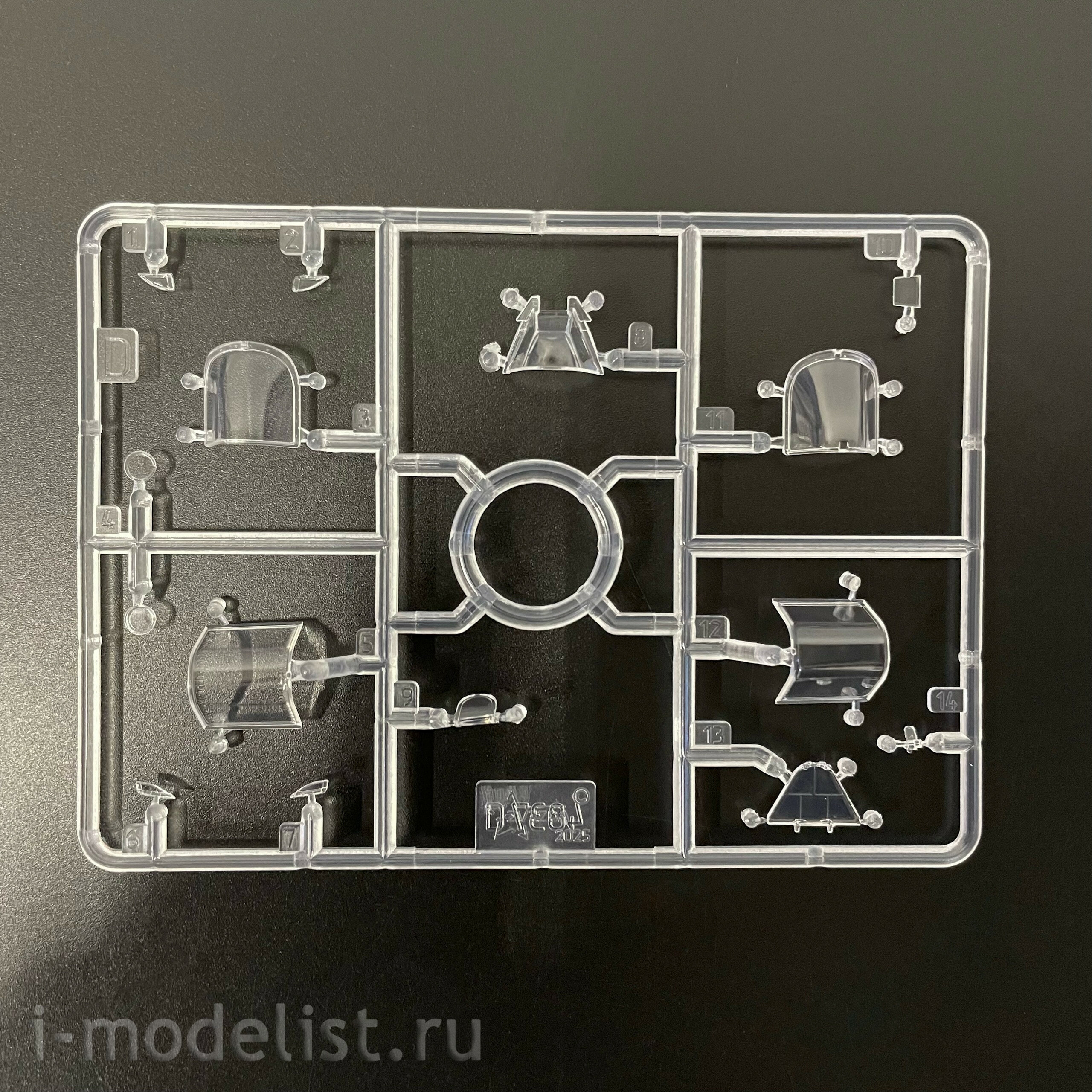 4837 Zvezda 1/48 Советский истребитель Як-7Б поздний образца 1943