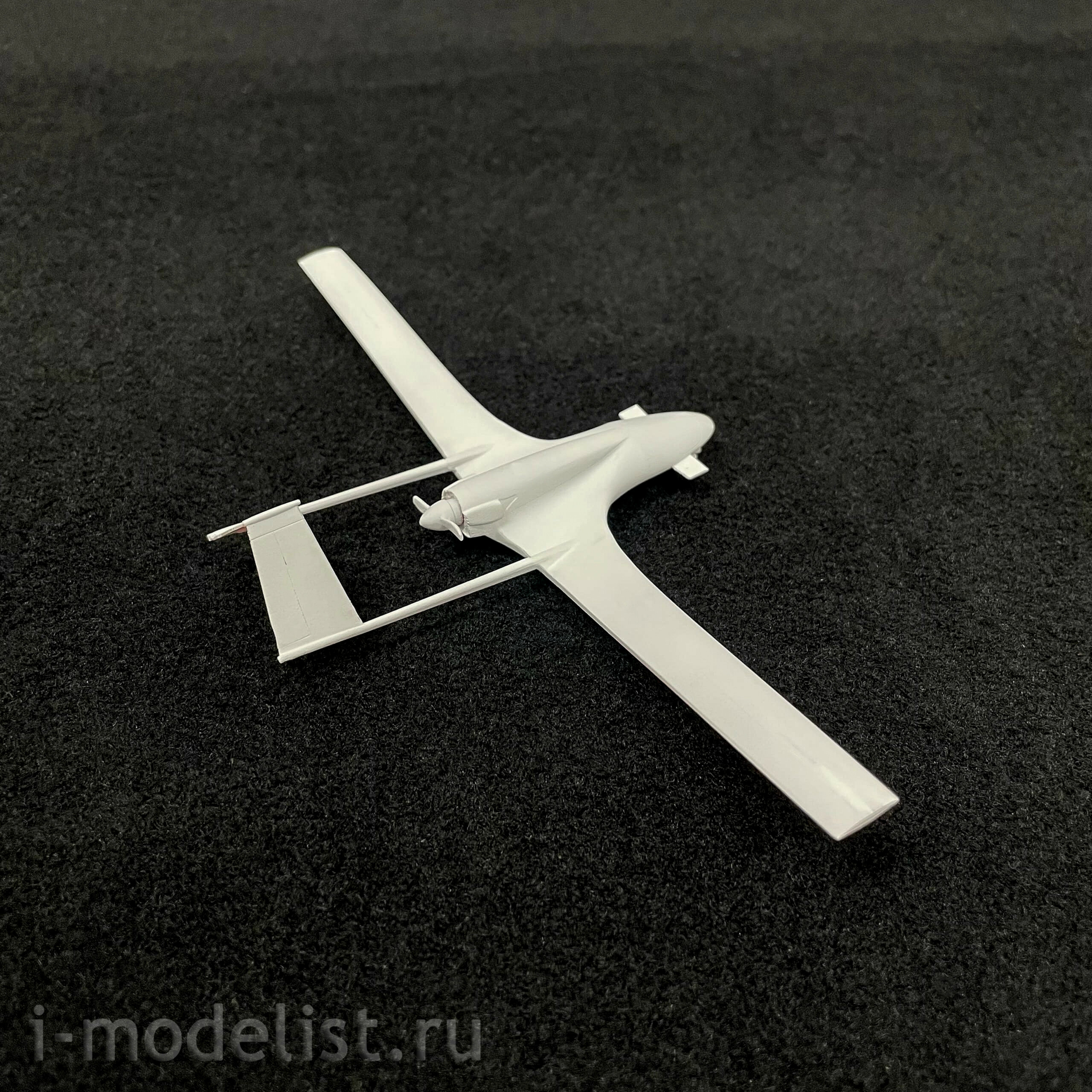 DVC72001 DVC 1/72 UAV - Bayraktar