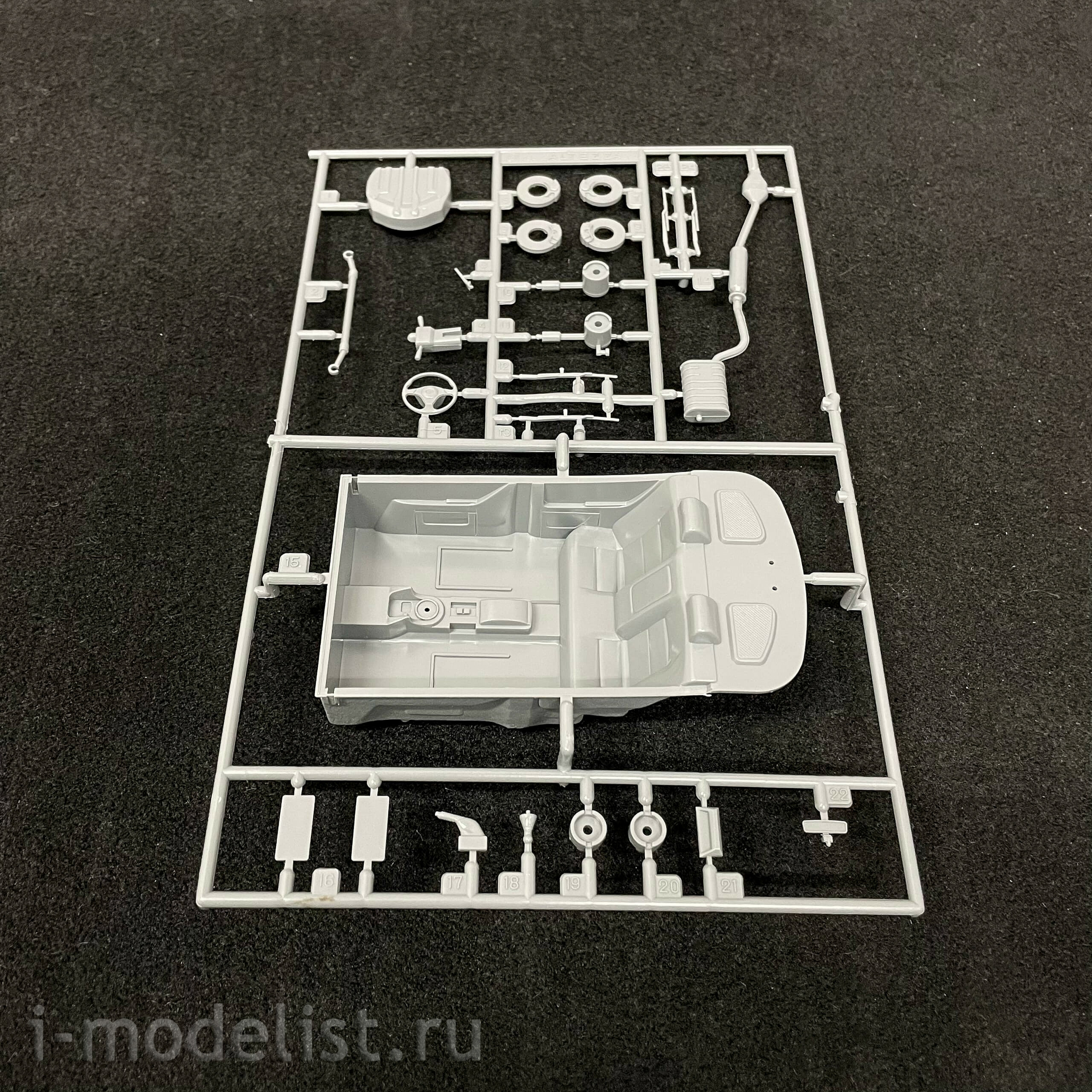 03950 Fujimi 1/24 Toyota Altezza RS200 Z Edition