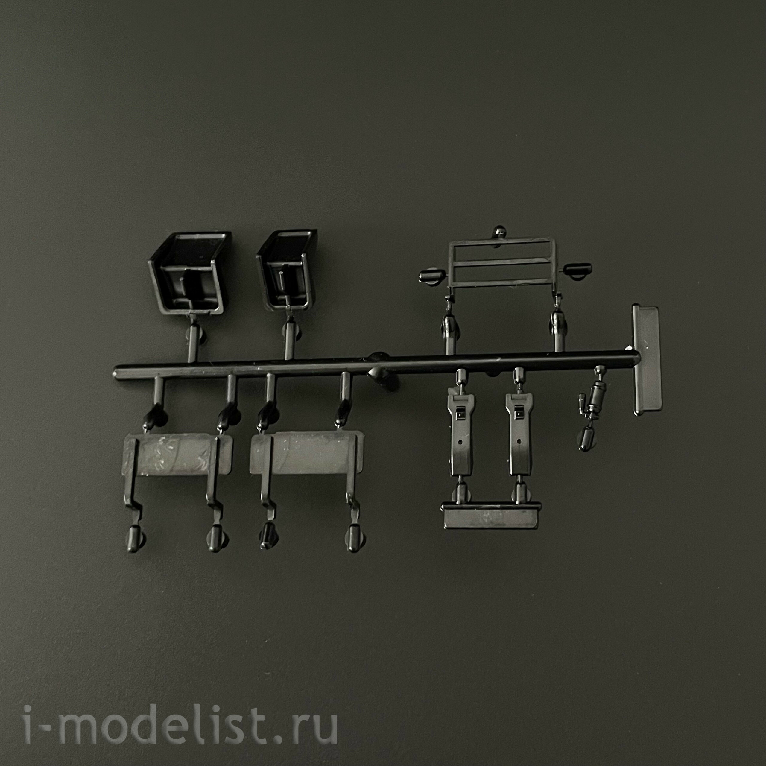 1620AVD AVD Models 1/43 Semi-tracked car 153