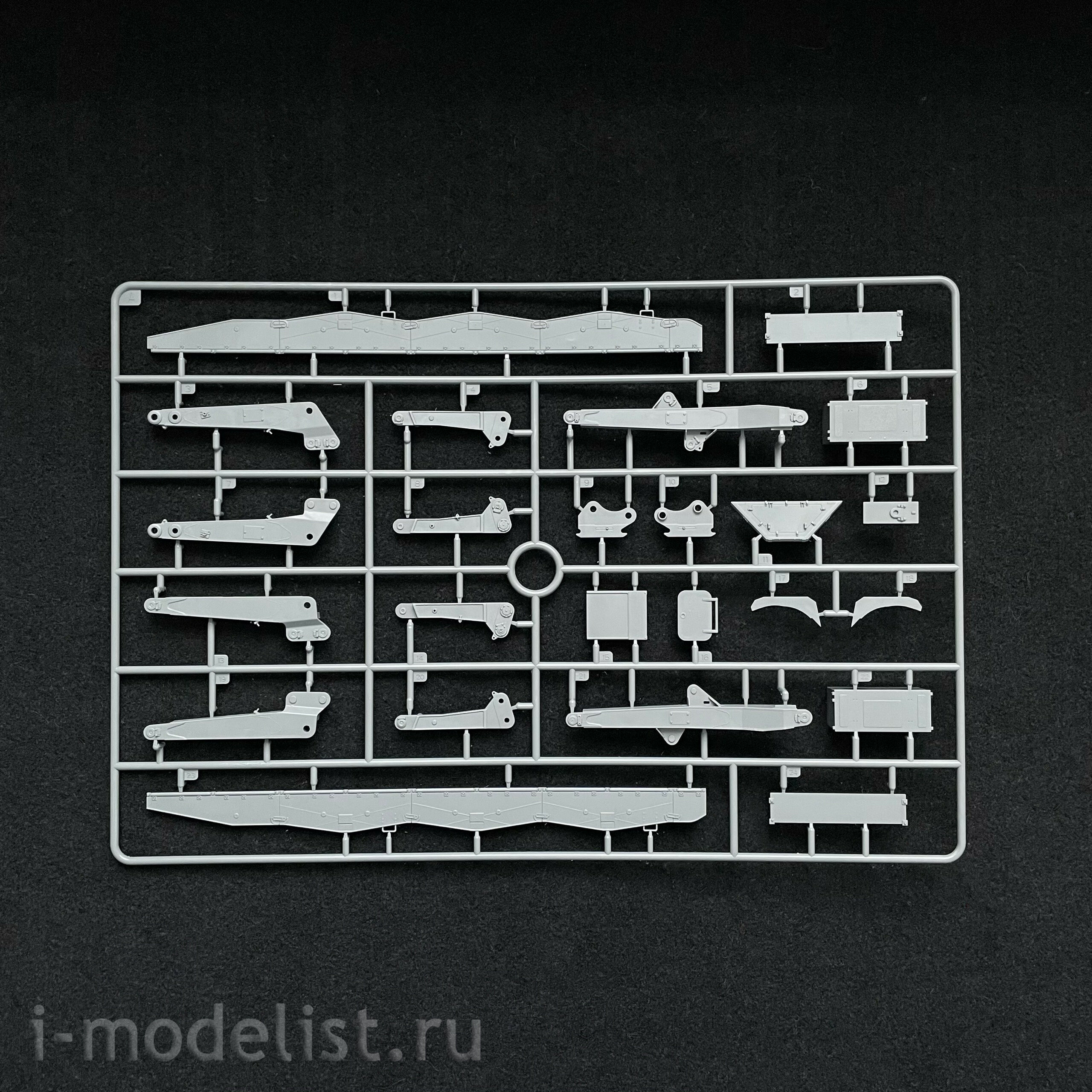 BT-011 Border Model 1/35 Armored Engineering vehicle KODIAK Swiss series \ German Demonstrator EV-3 Pionierpanzer (2in1)