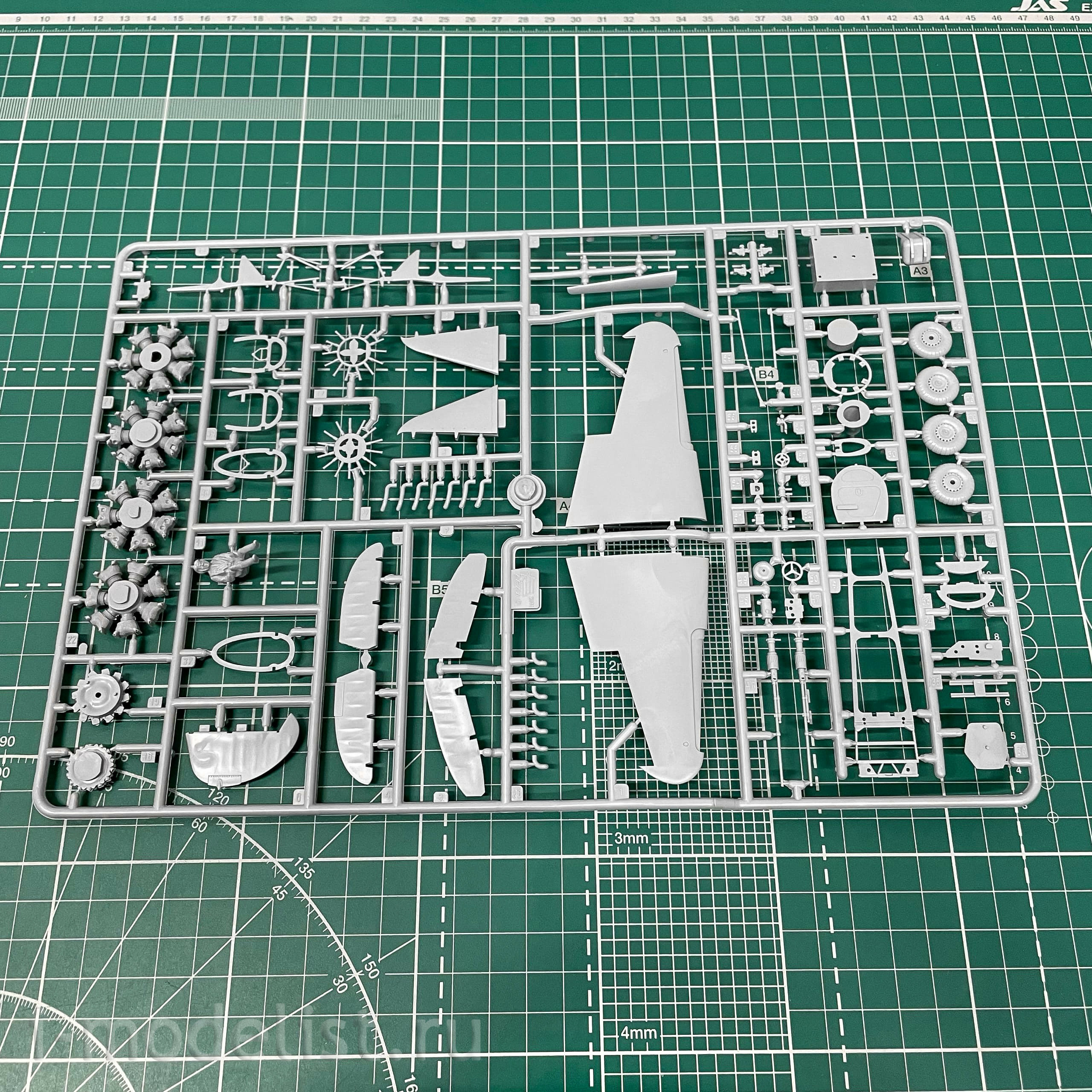 4801 Zvezda 1/48 Lavochkin 