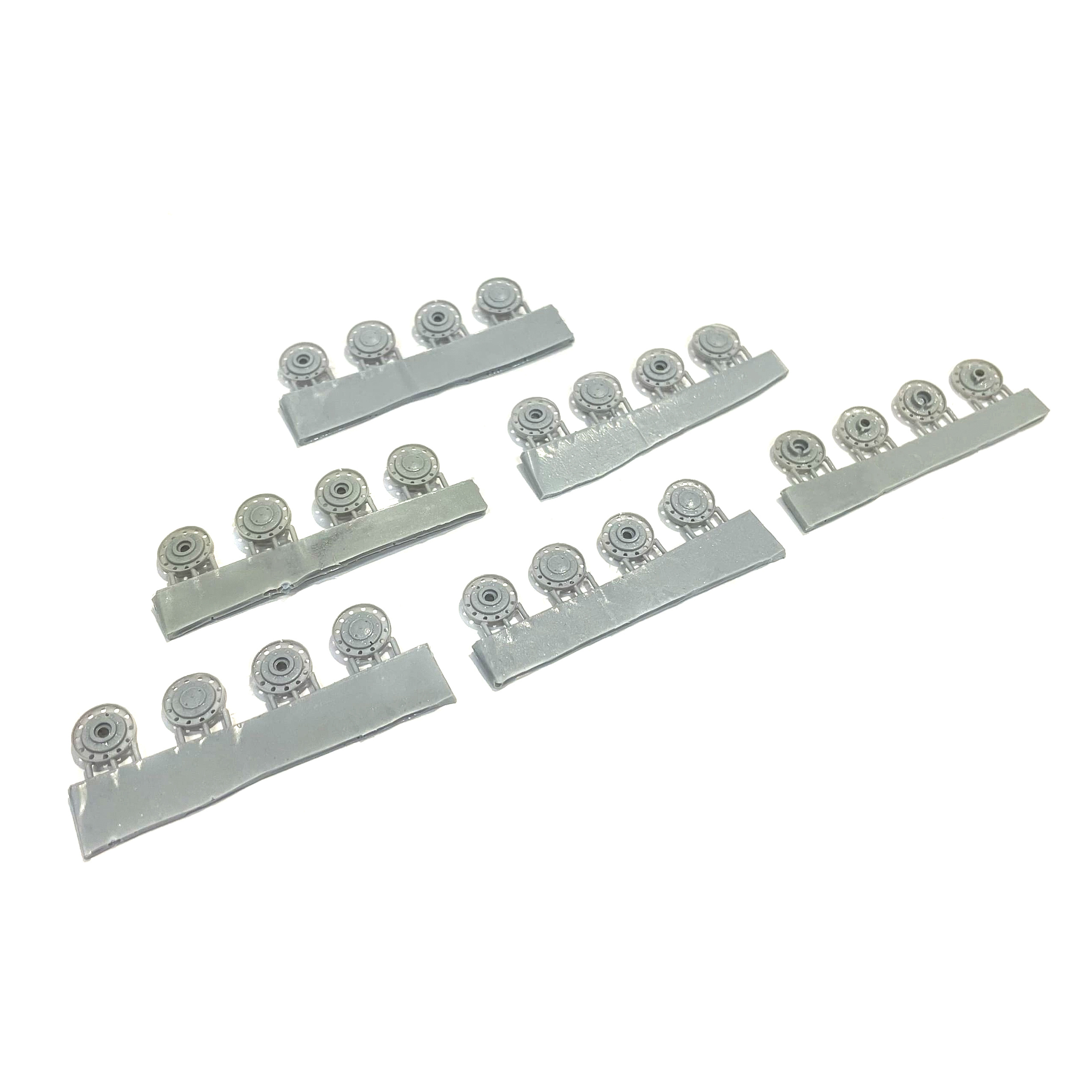 ZA72210 Zebrano 1/72 Set of support rollers of KV tanks (before 1940)