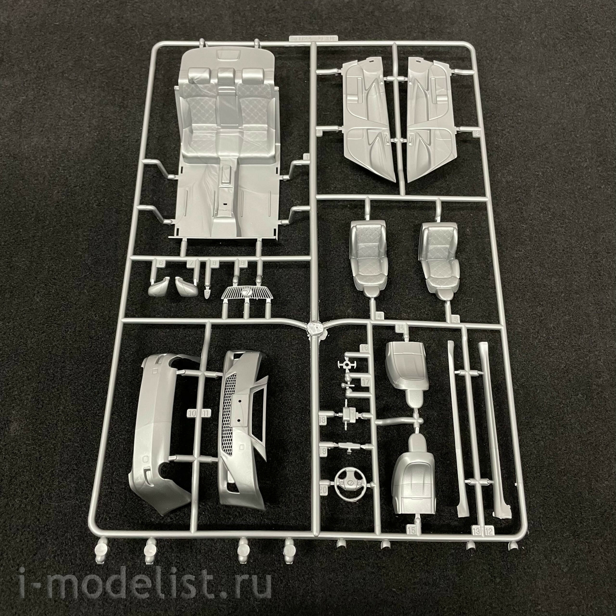 03674 Fujimi 1/24 Lexus IS 350
