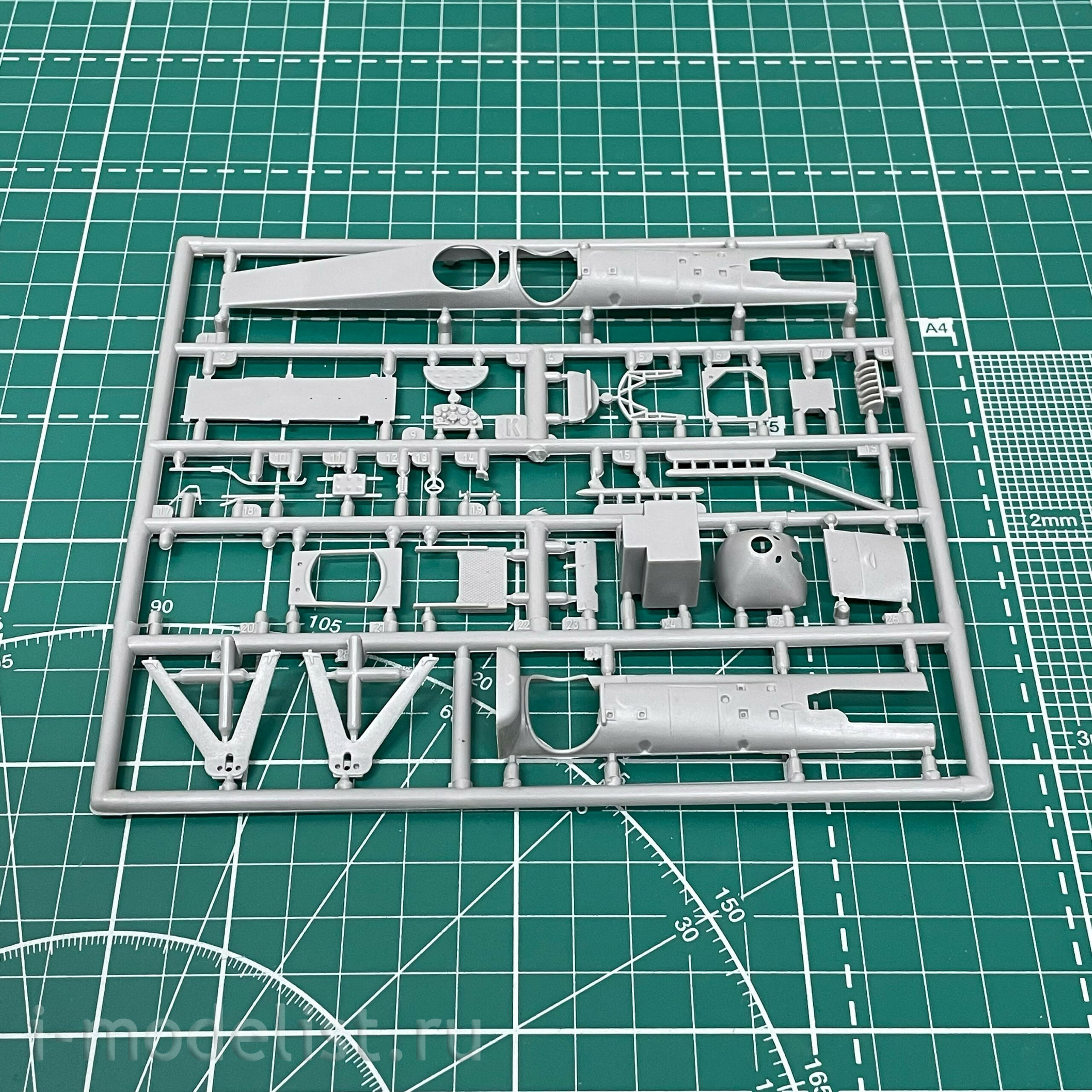 436 Roden 1/48 De Havilland DH. 9 Ambulance