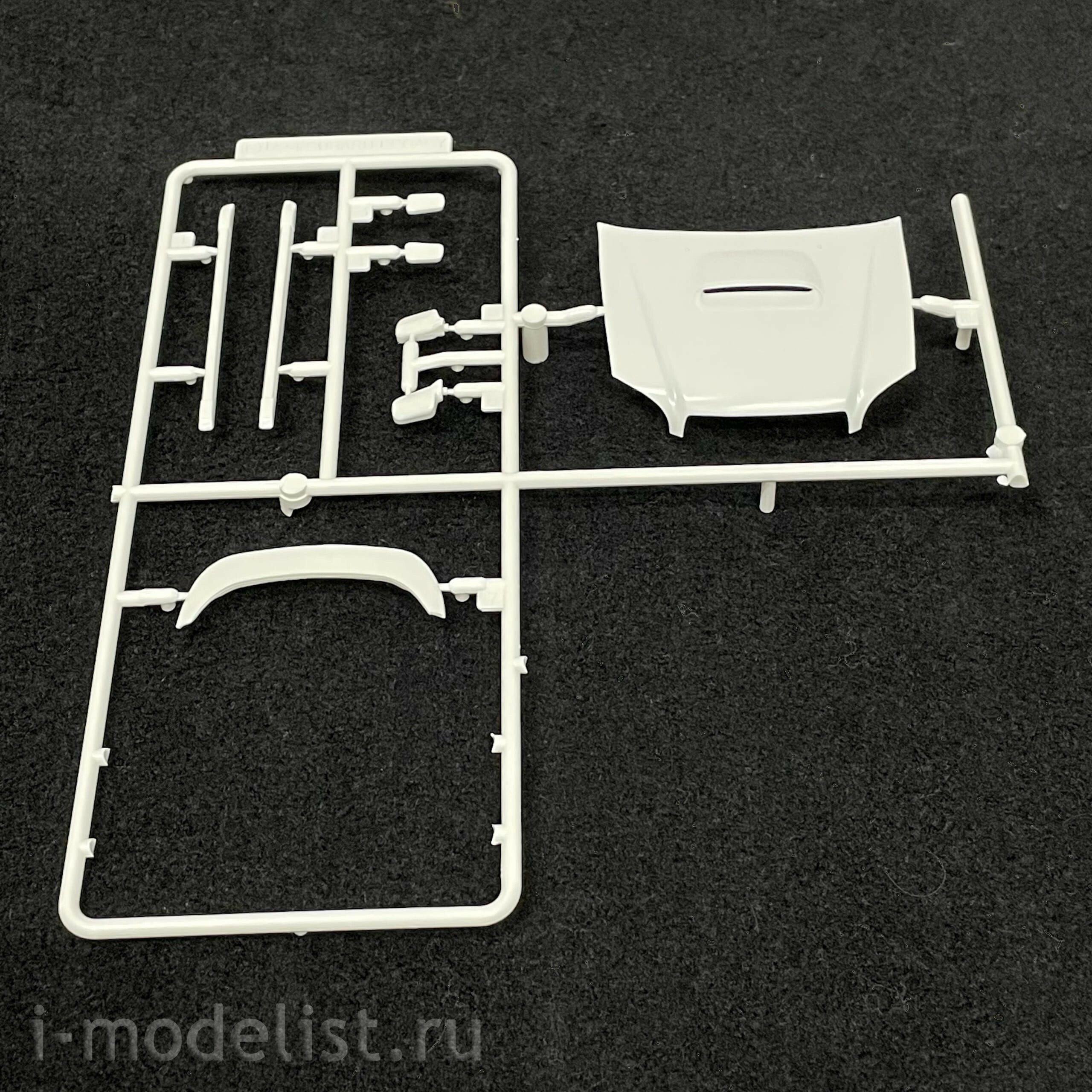 03553 Fujimi 1/24 Subaru Legacy Touring Wagon Version B