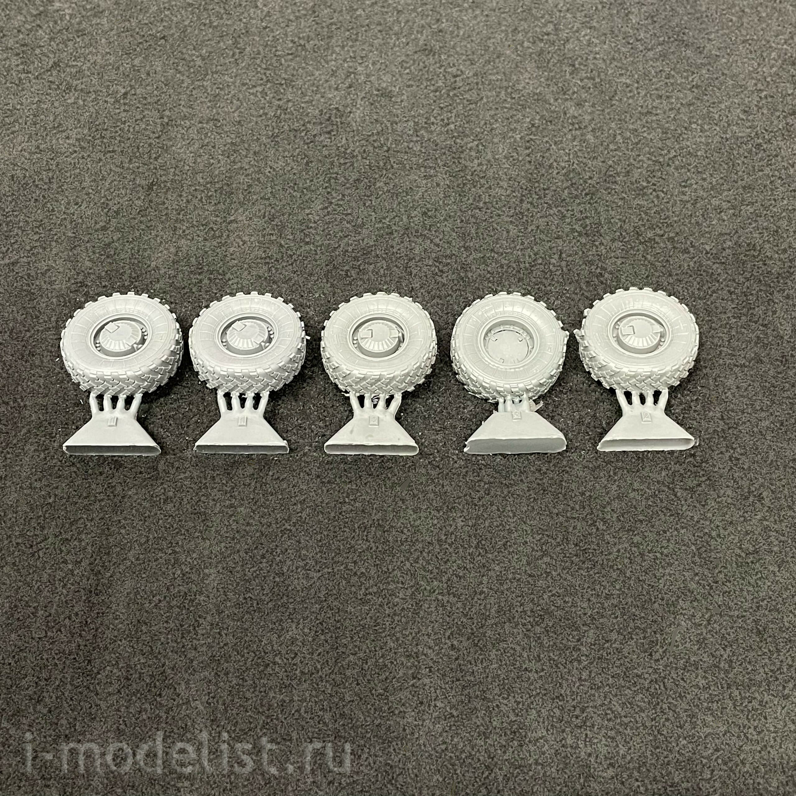 SPS-025 Meng 1/35 wheel Set for 233014