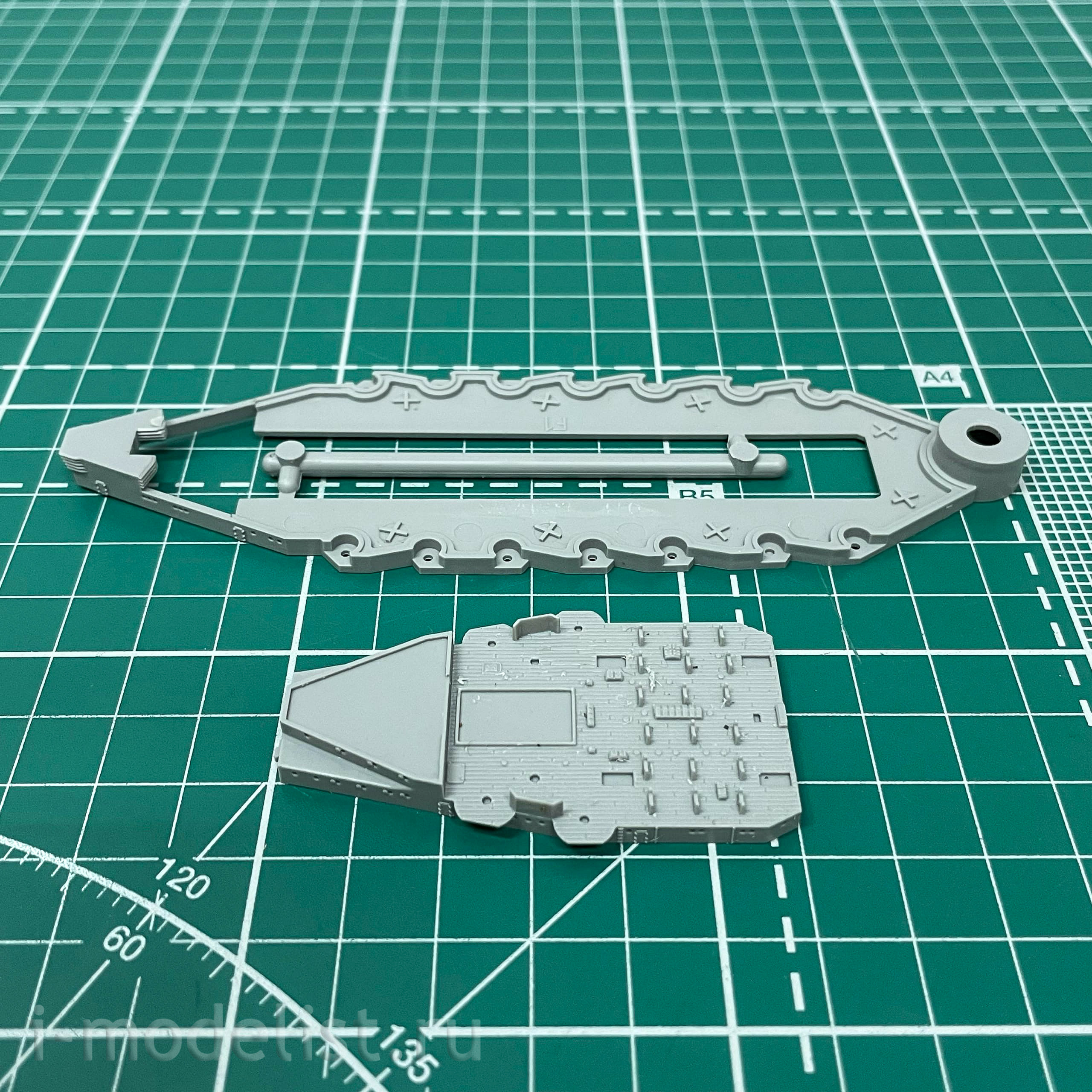 SP-7036 Takom 1/700 Cruiser SMS Lützow 1916