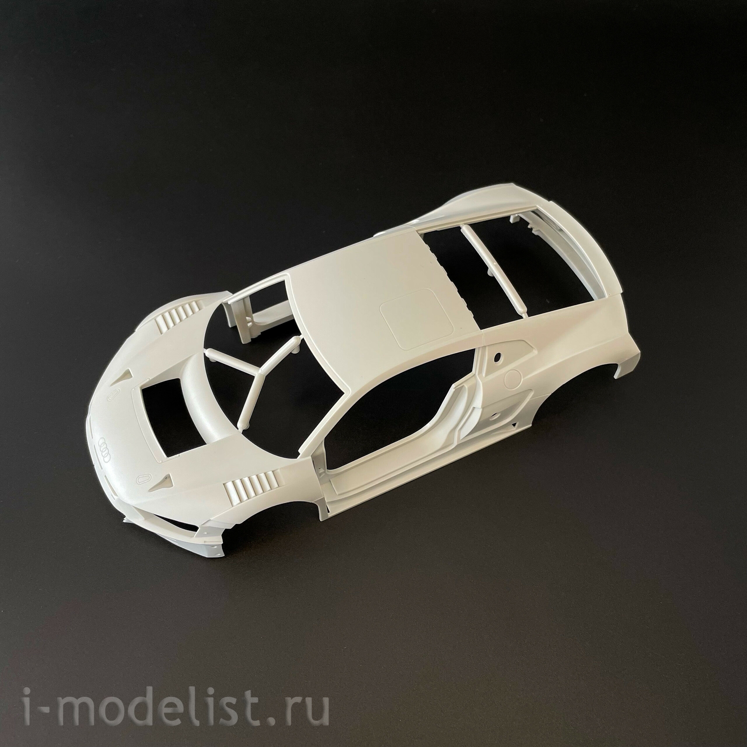 CS-008 Meng 1/24 Car R8 LMS EVA RT TEST TYPE-01 TSRT R8
