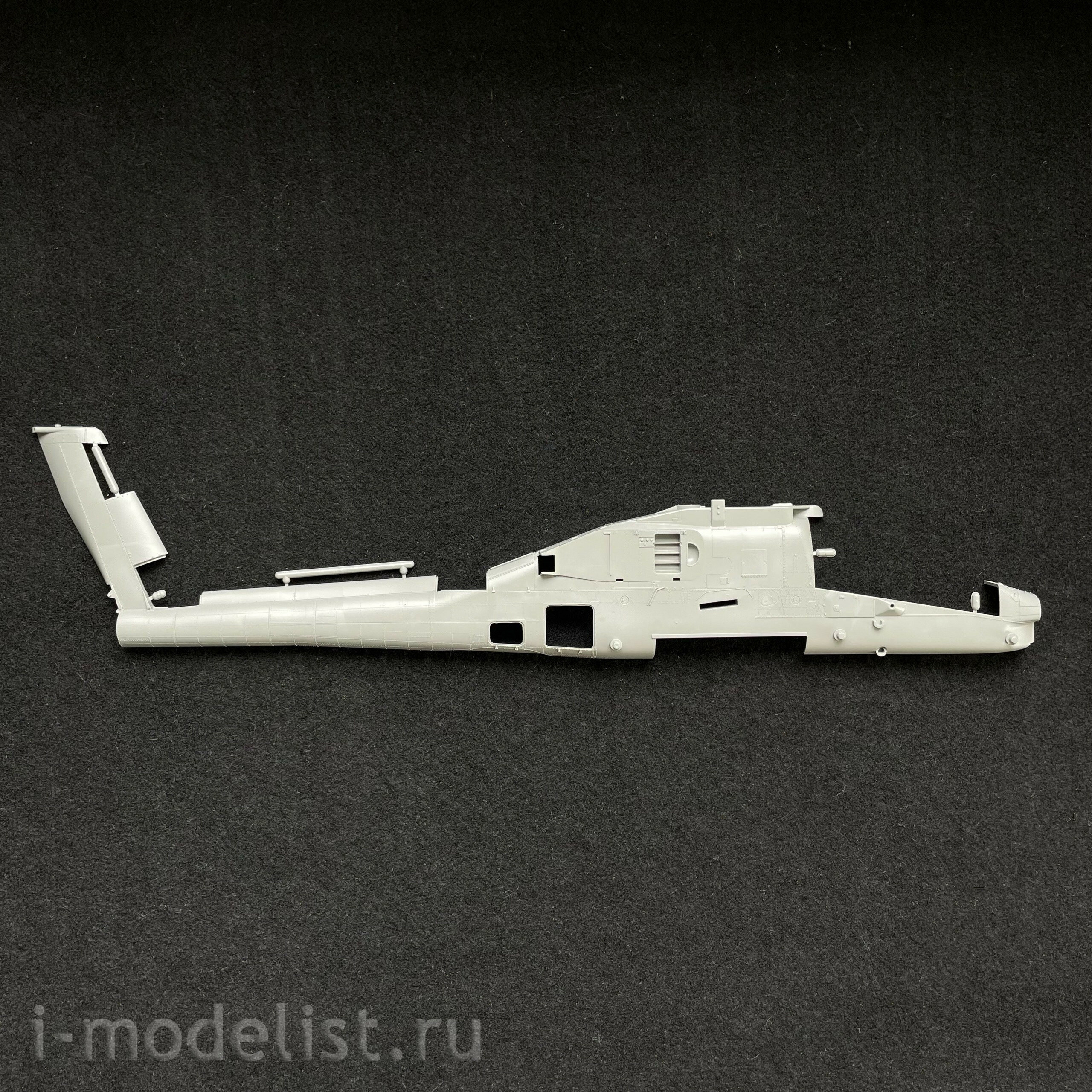 2601 Takom 1/35 AH-64D Apache 