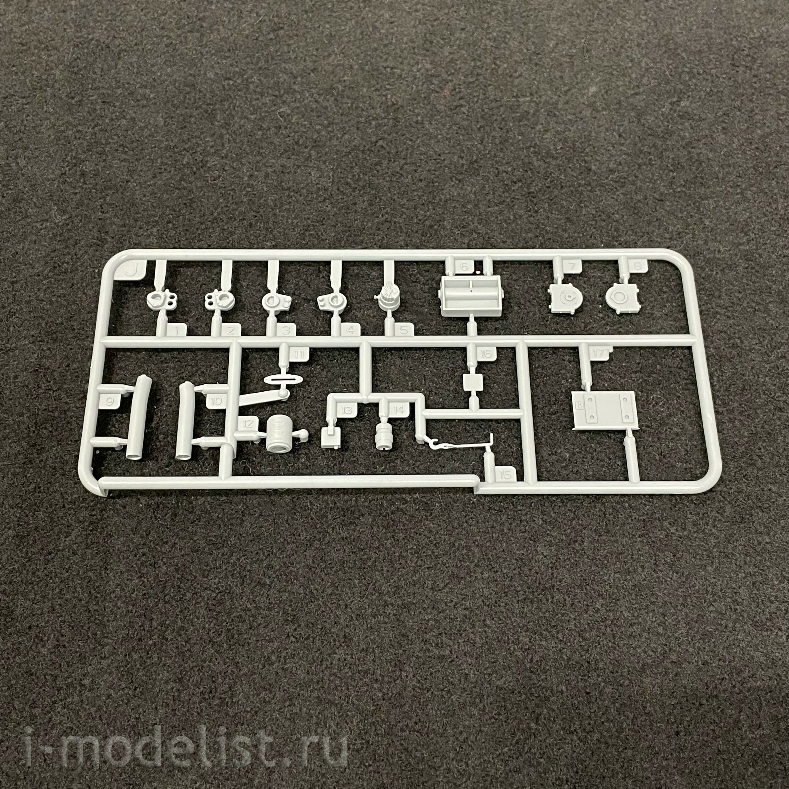 35A12-P Sabre Model 1/35 JLTV M1278 (Combined Light Tactical Vehicle) - Premium Edition