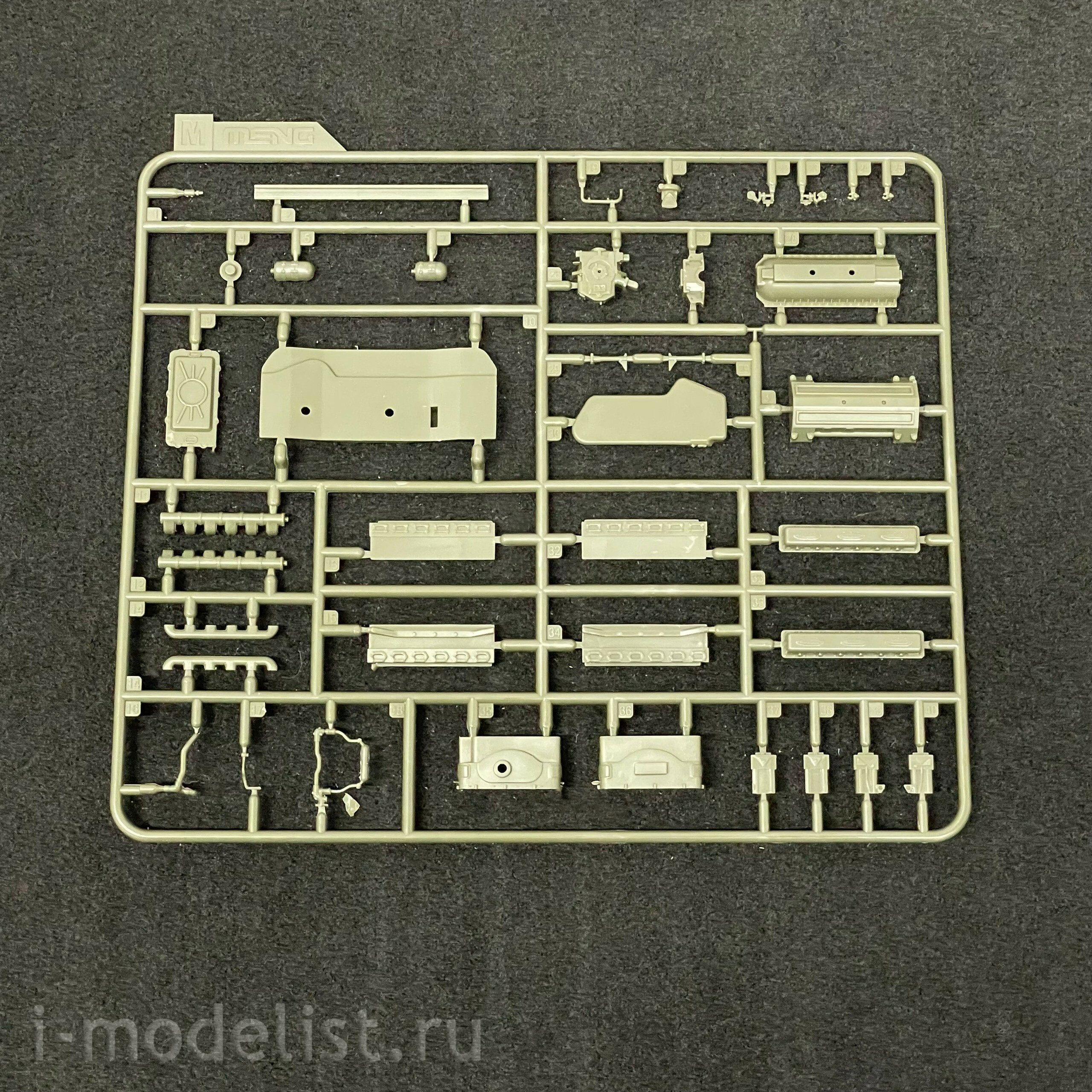 TS-006 Meng 1/35 Russian T-90A tank (licensed by UVZ)