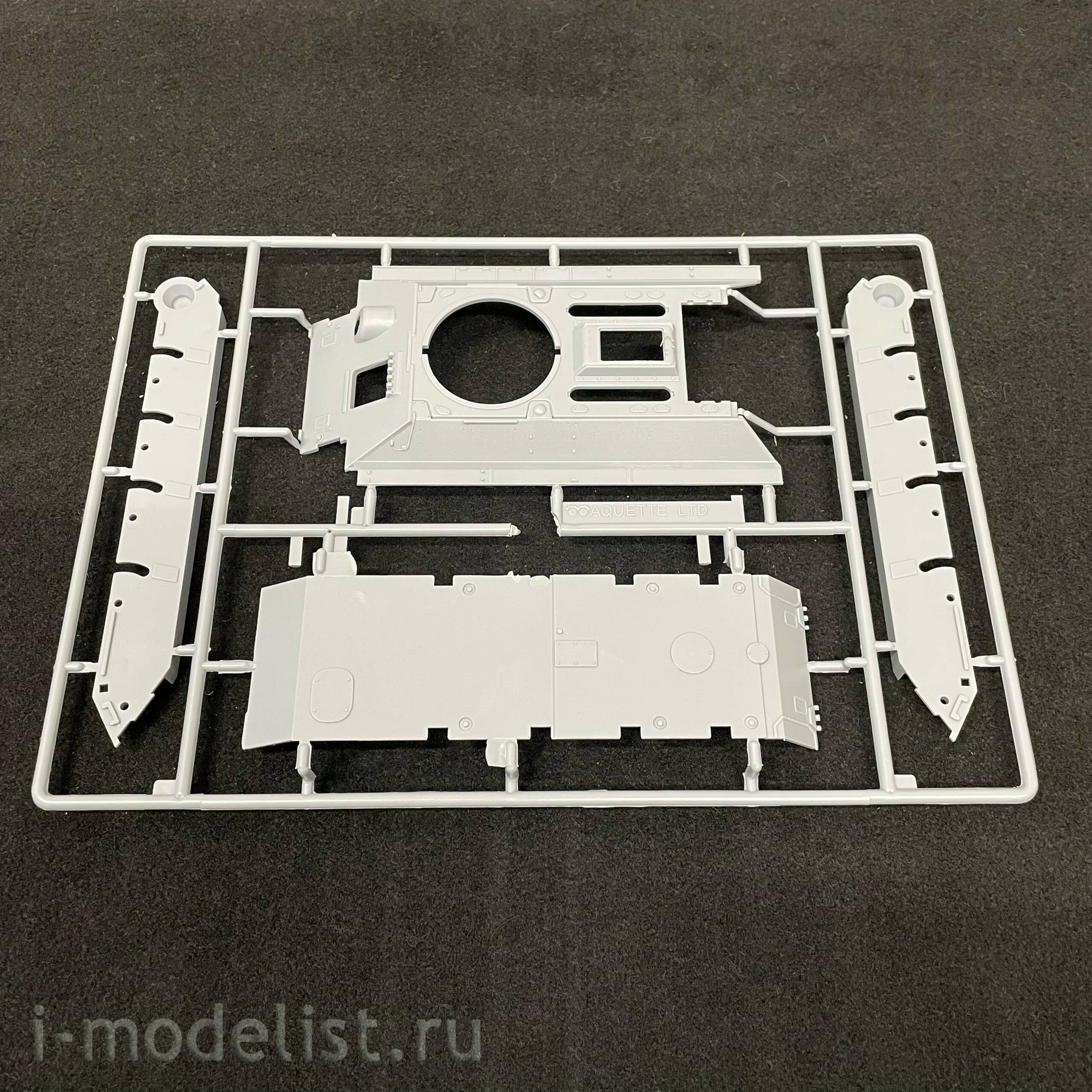 3581 Maket 1/35 German modification of the Tank -34 1942.