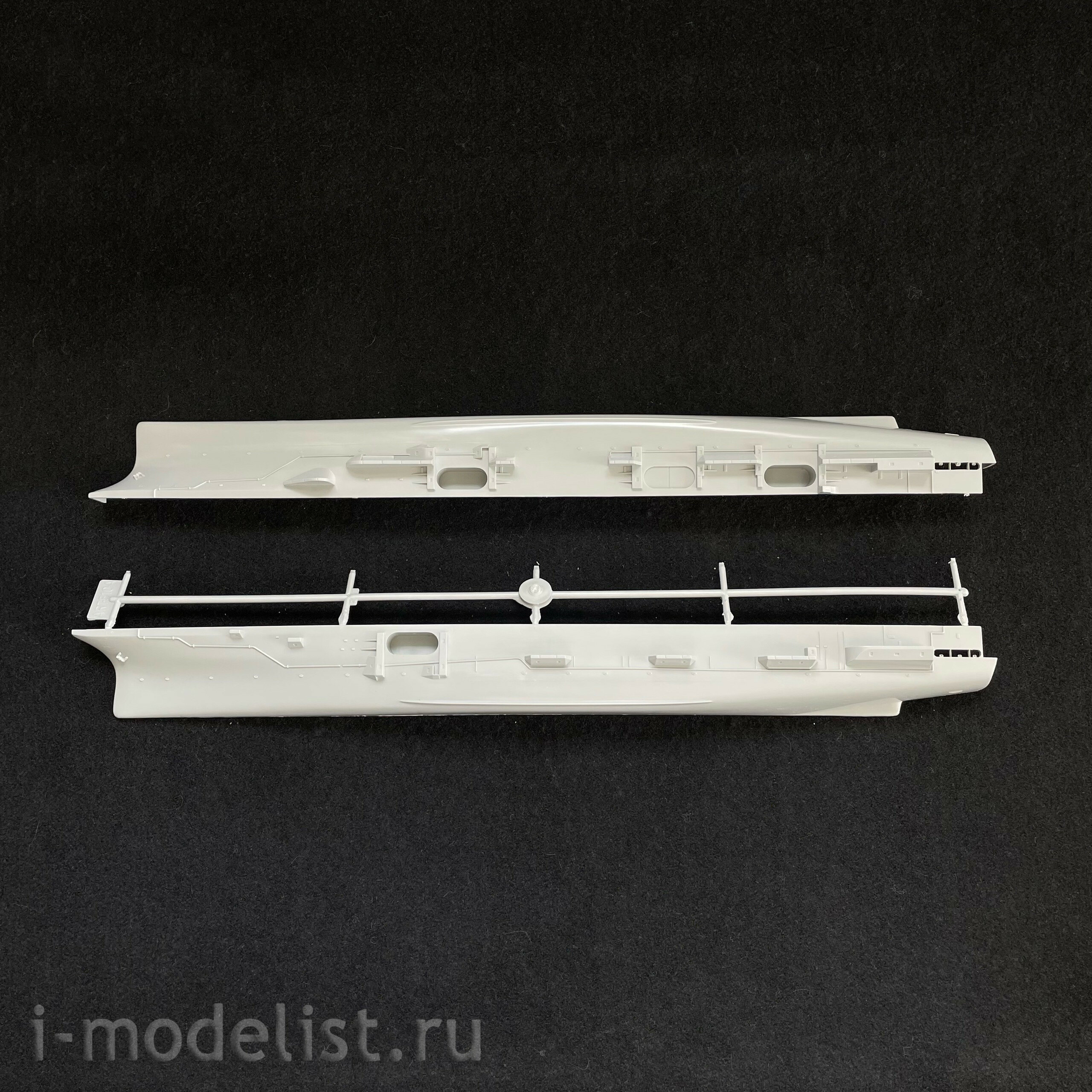 5520 Italeri 1/720 USS Saratoga CV-60