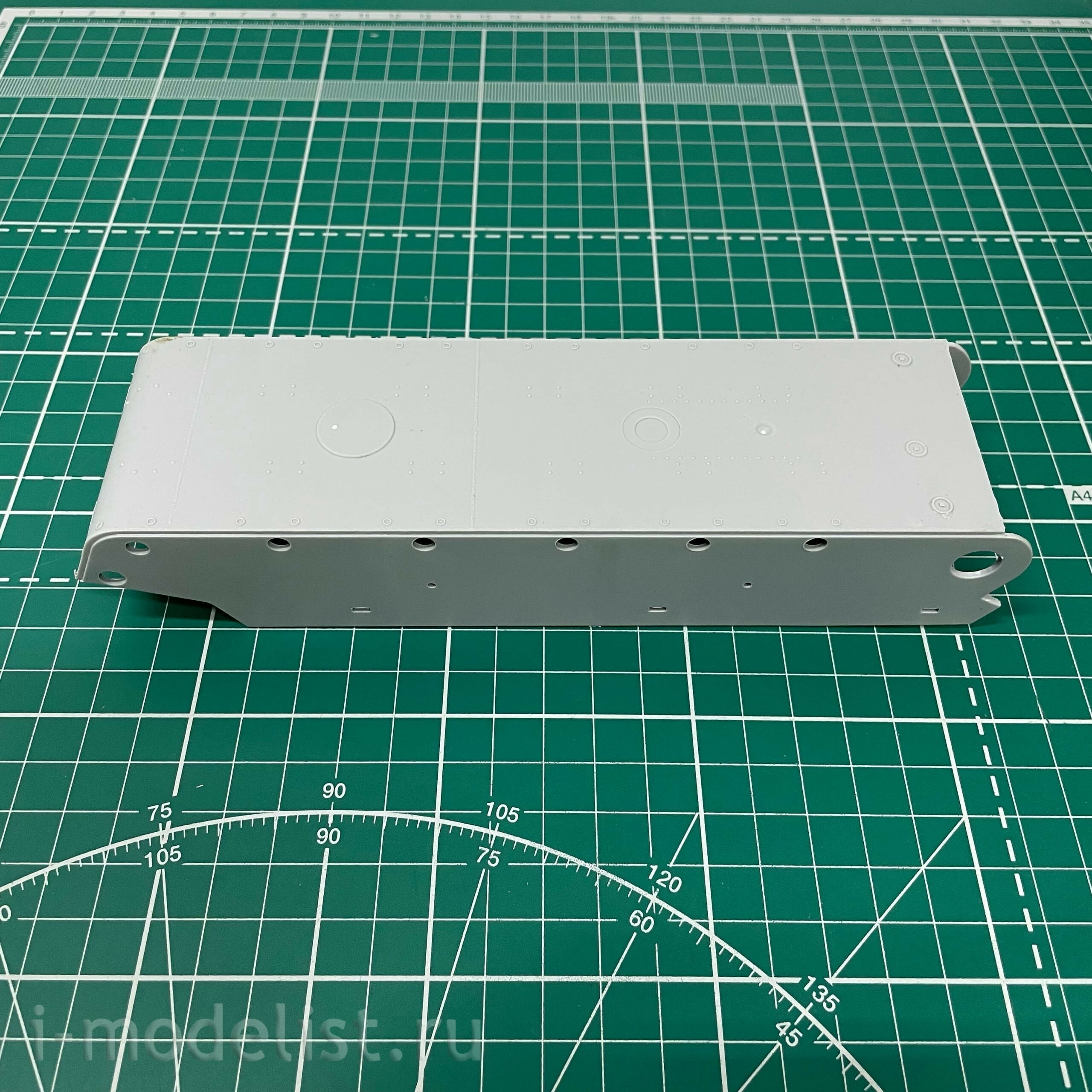 303528 Model 1/35 Heavy tank KV-2 with turret MT-1