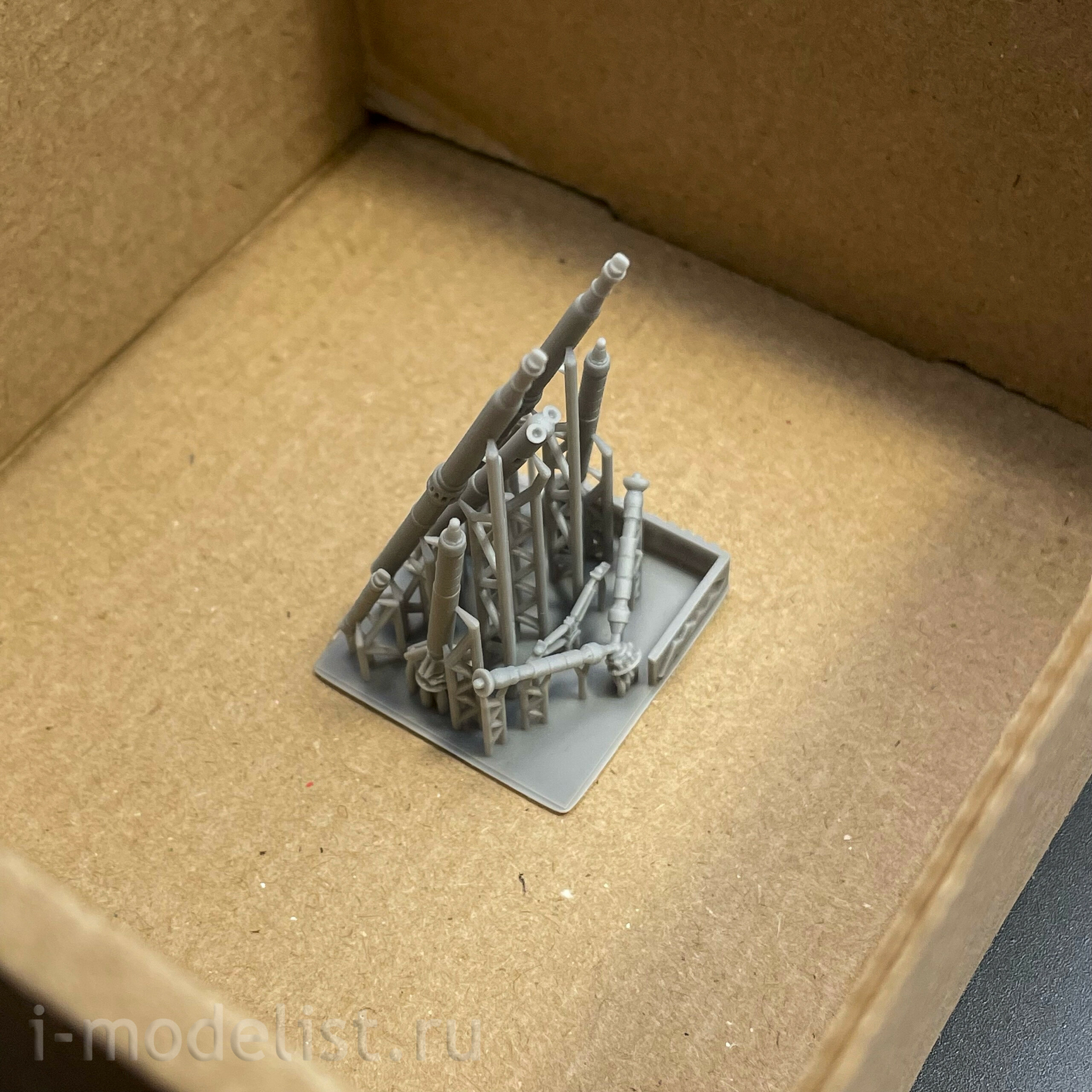 14410 My модель 1/144 Система крепления авиационного комплекса Ан-225 