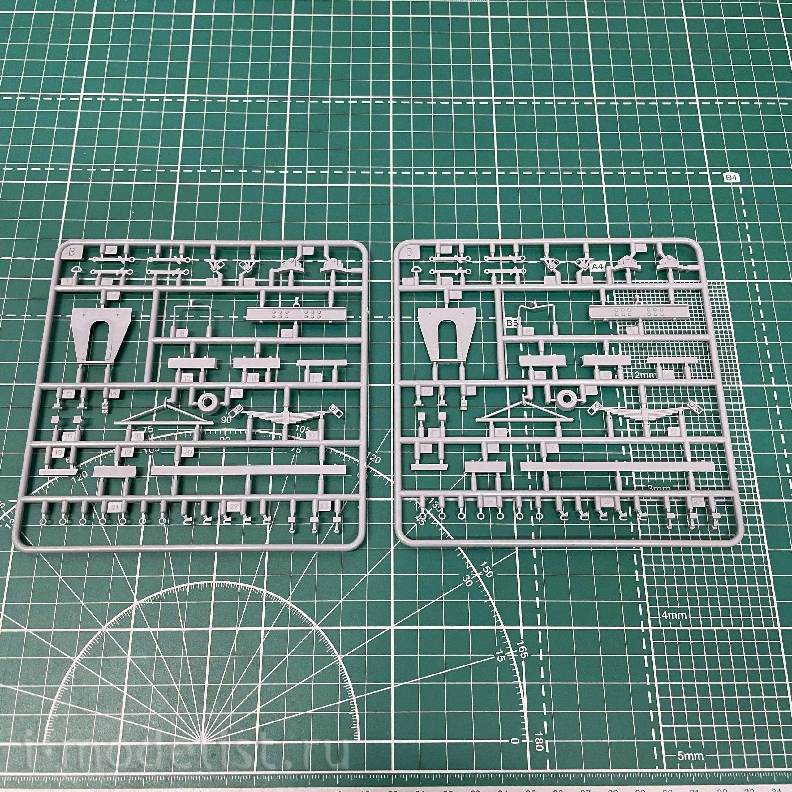 35A04 Sabre Model 1/35 German railway tank Kesselwagen Bauart Deutz 1941-1990 (standard version)