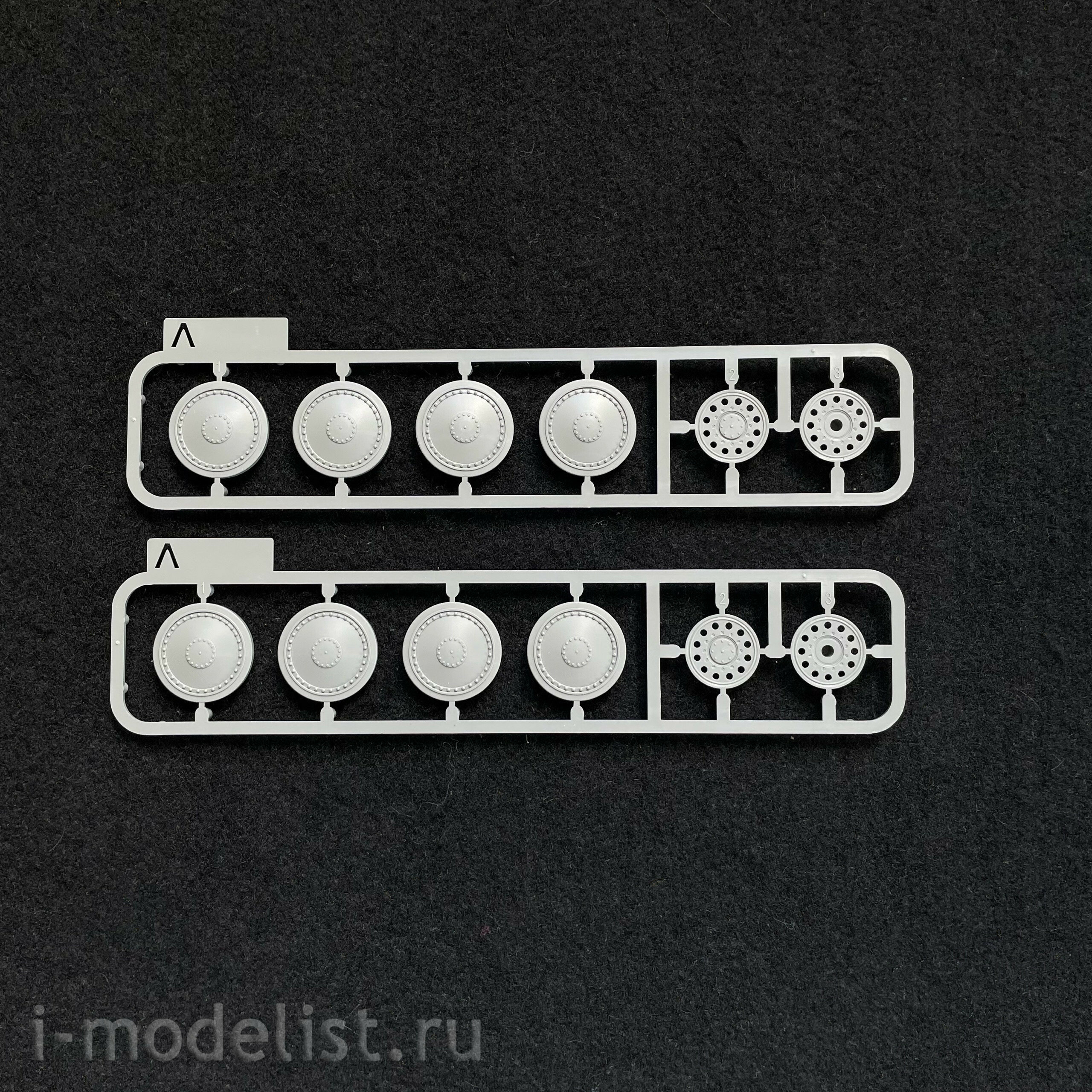 2170 Takom 1/35 German self-propelled gun Jagdpanzer 38(t) Hetzer (early)