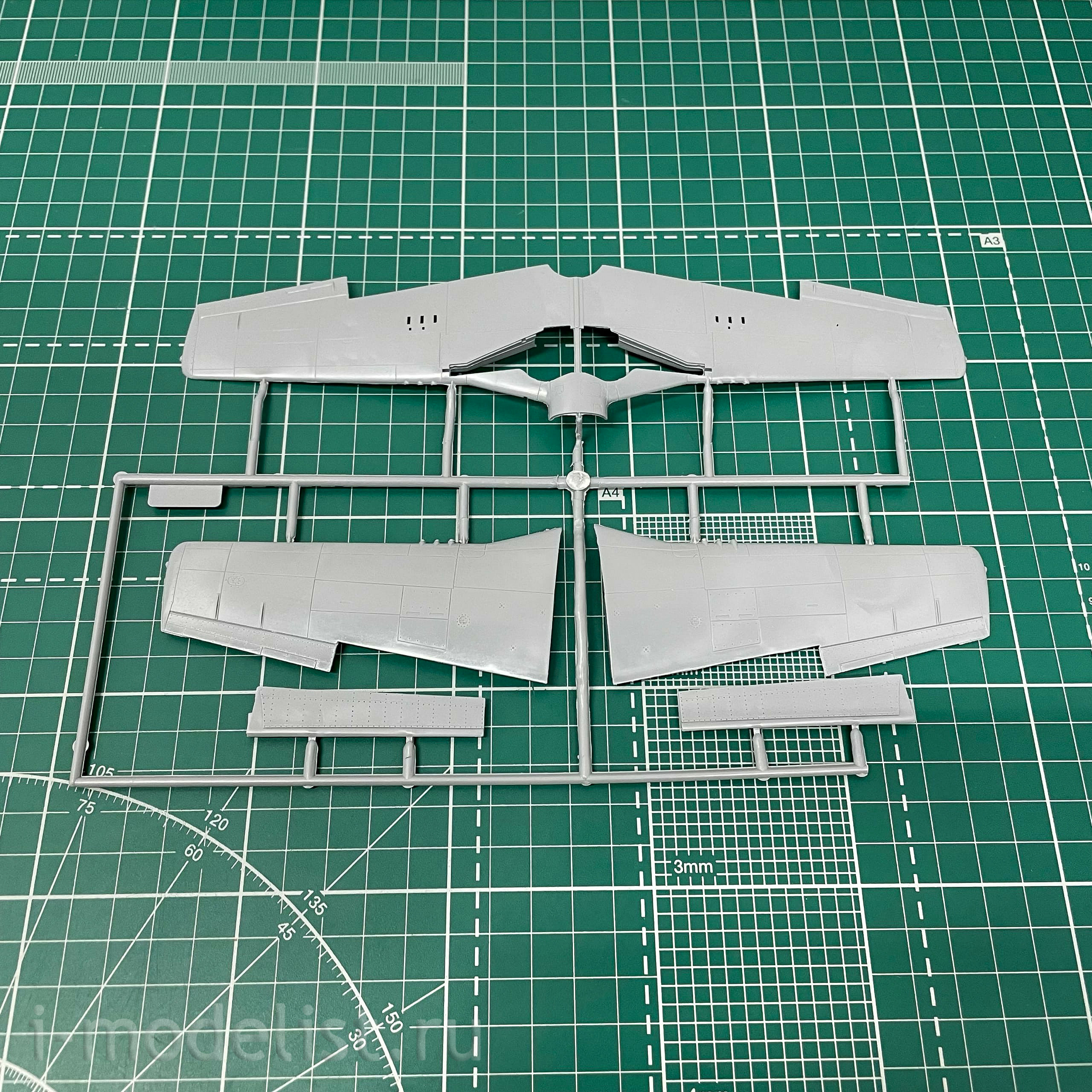 ICM 48151 1/48 Airplane P-51D, USAF