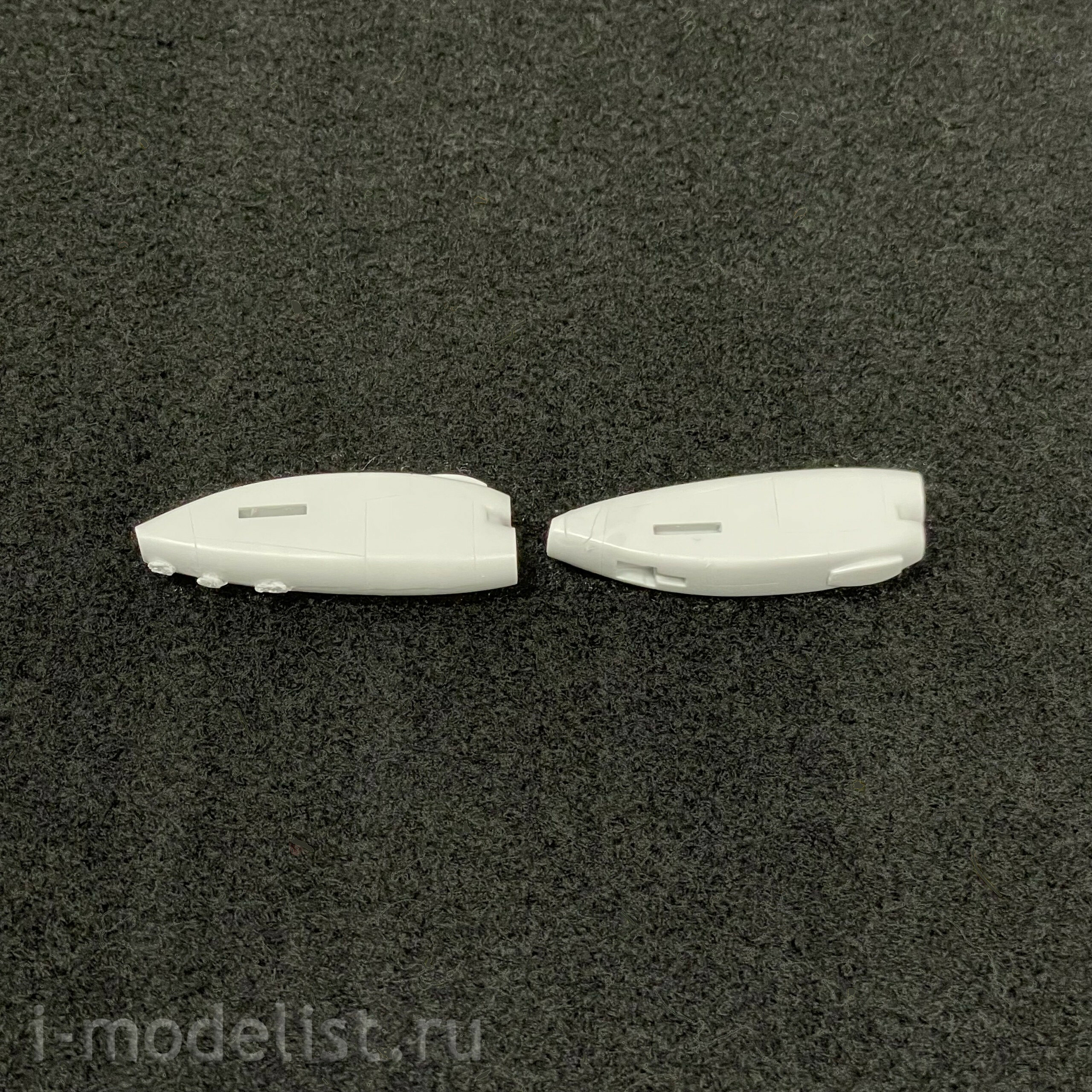 144PM2000 PasModels 1/144 Assembled model of the SAAB 2000 aircraft