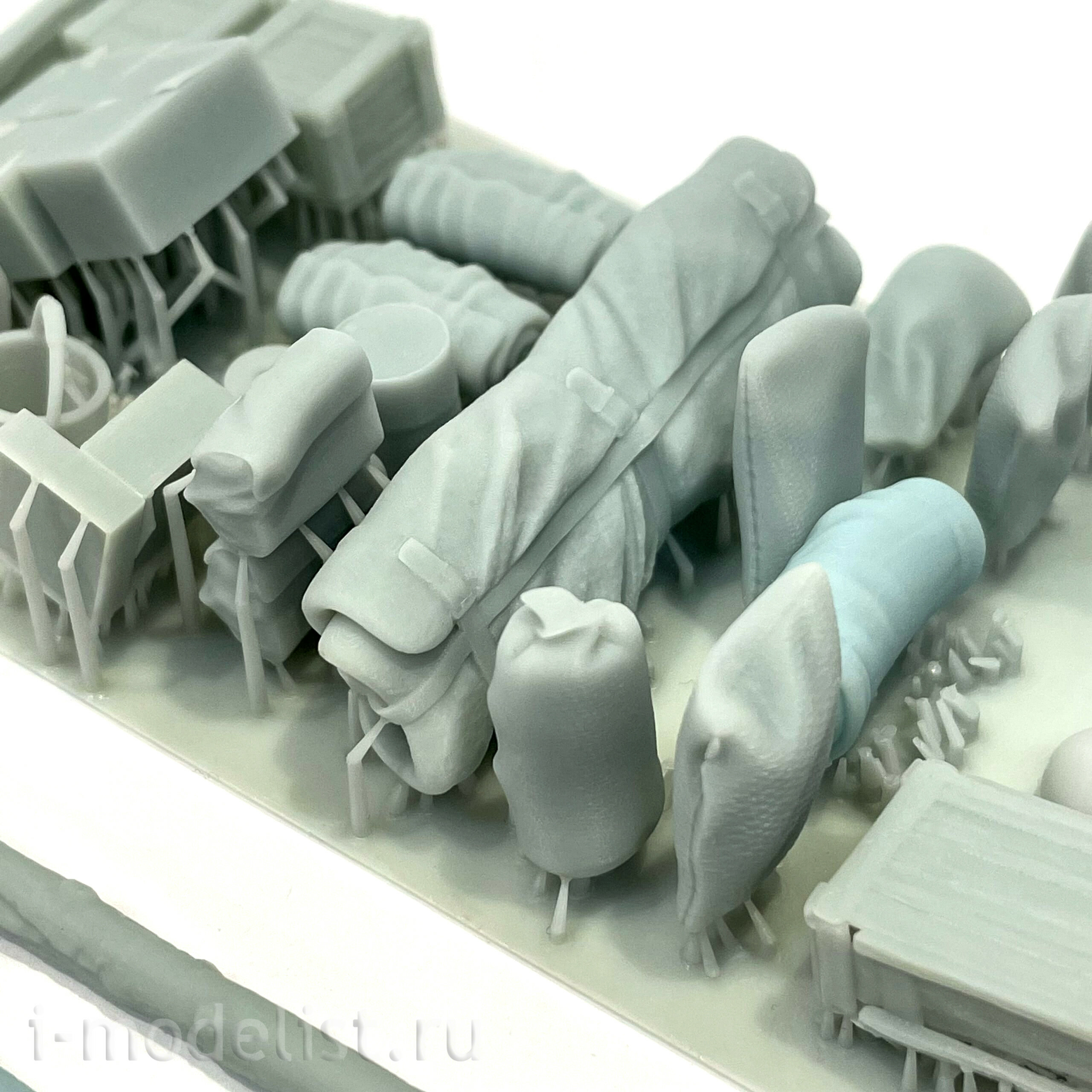 Im35104 Imodelist 1/35 Body kit for the American M4 Sherman tank, set No. 2	