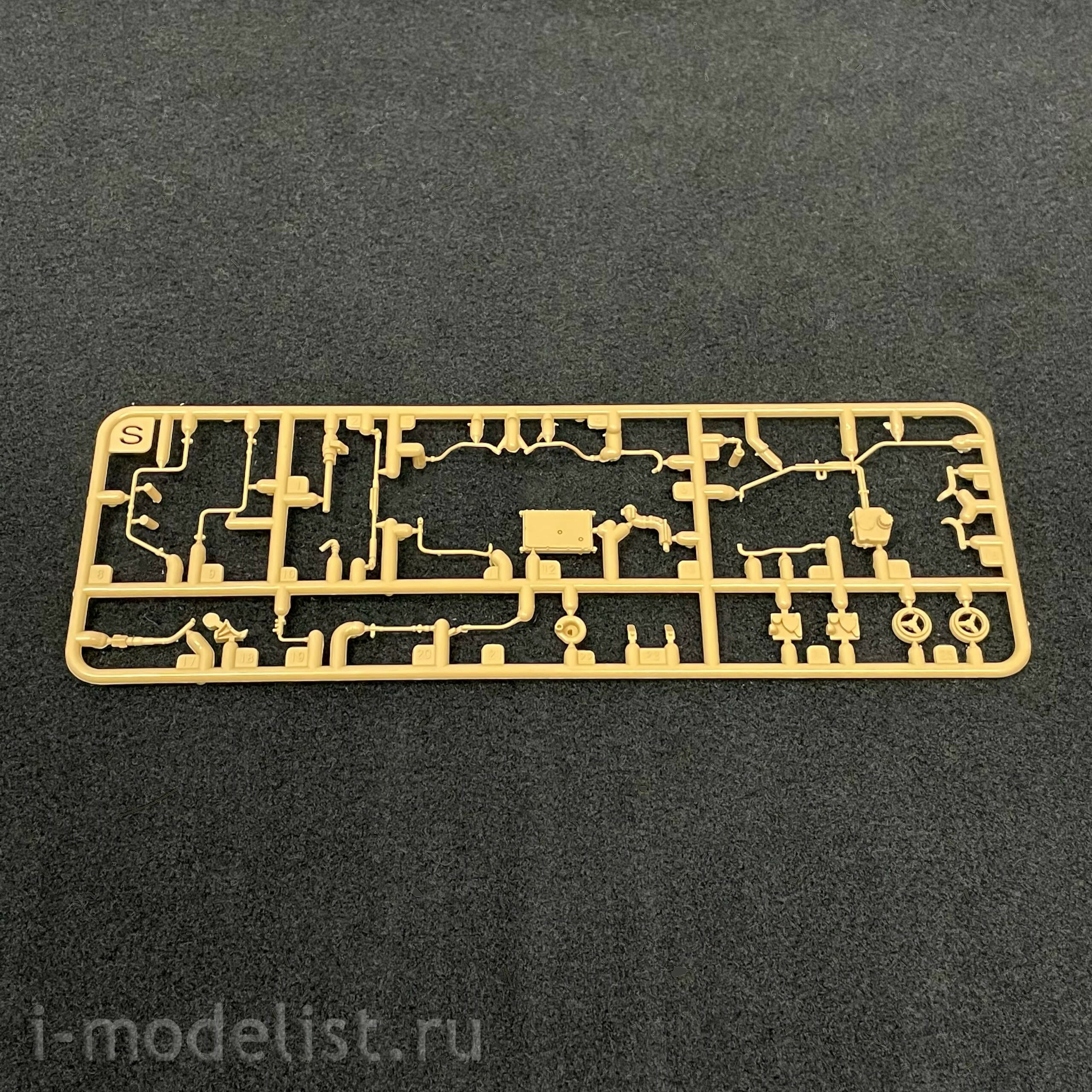RM-2050 Rye Field Model 1/35 Add-on Kit for Leopard 2A6 Tank Model / Powerpack & Sling Set