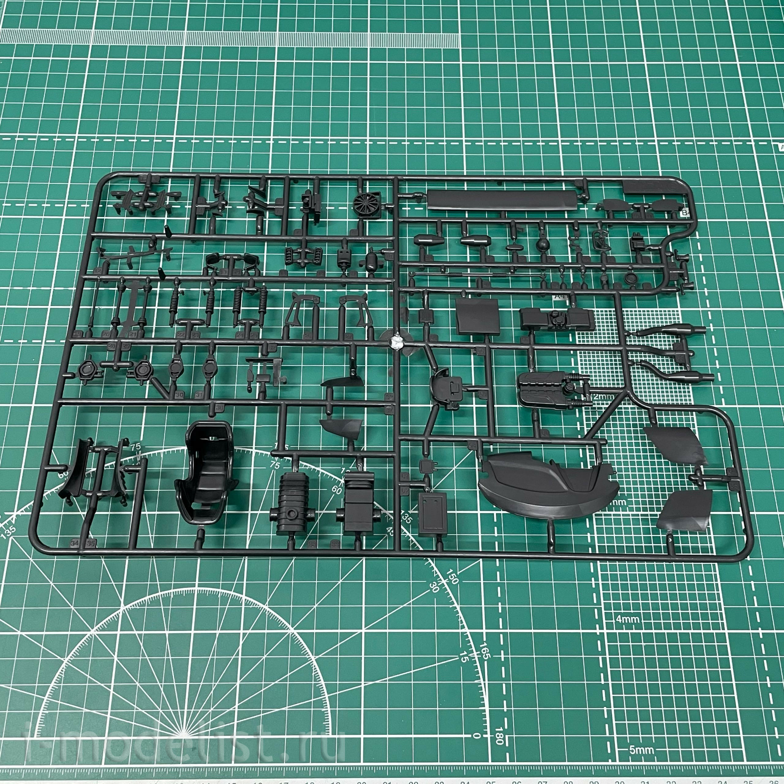 PN24028 NuNu 1/24 Car Audi R8 Hongkong 2015 Macau GT