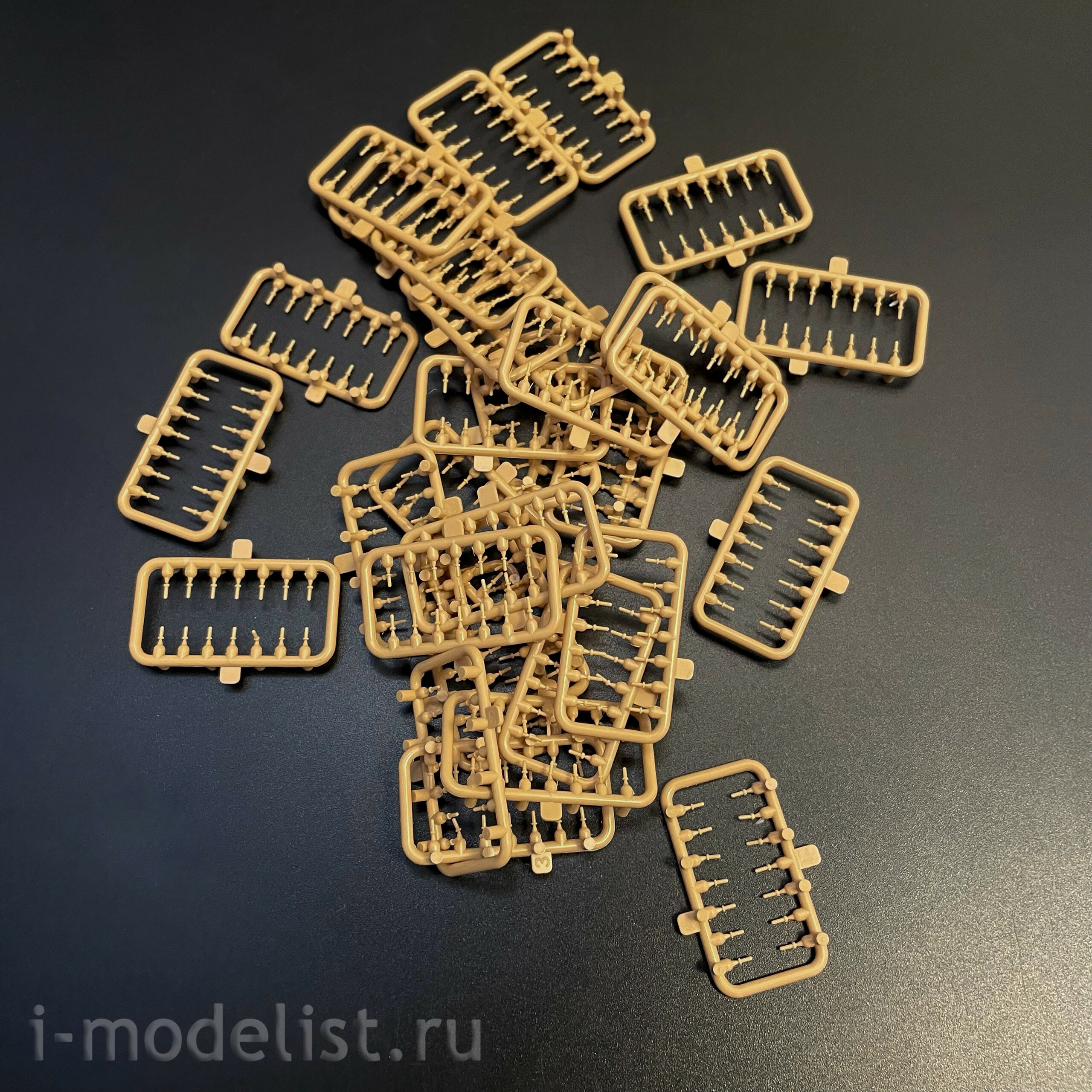 RM-5138 Rye Field Model 1/35 Notмецкий танк Sd.Kfz. 182 Pz.Kpfw.VI Ausf.B King Tiger Арденны 1944 (Upgrade-версия)