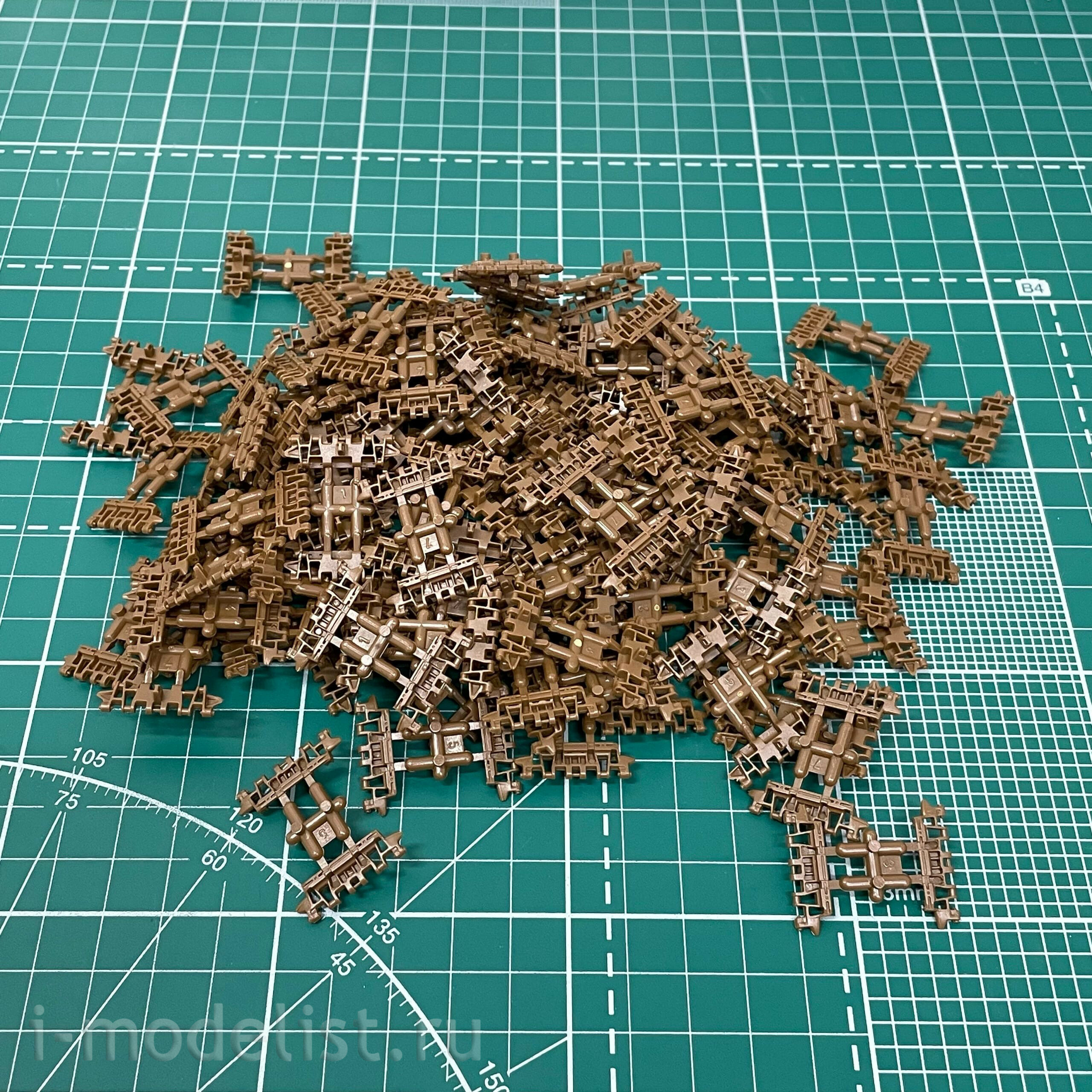 35A034 Amusing Hobby 1/35 FV217 BADGER