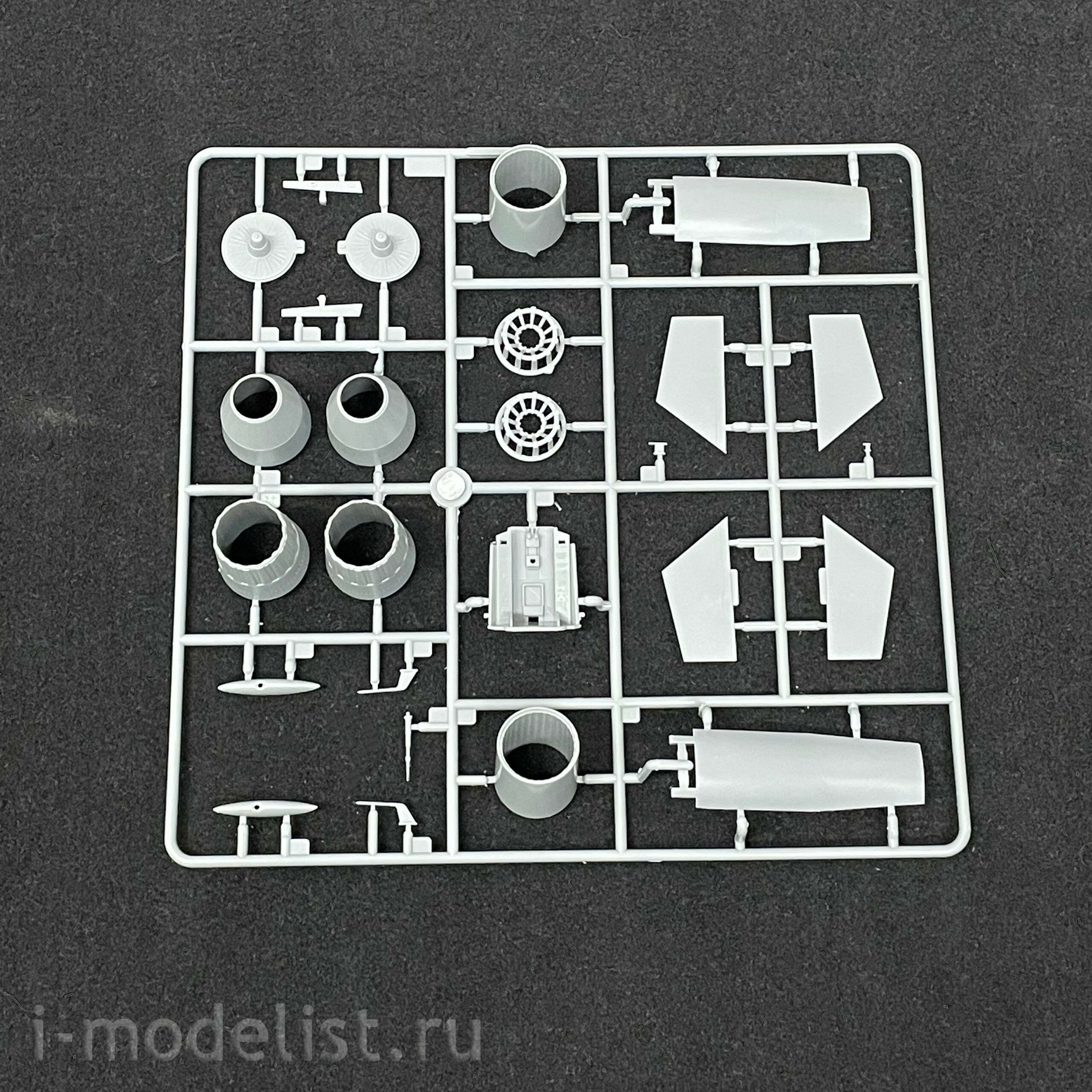81712 HobbyBoss 1/48 S-27 Flanker early