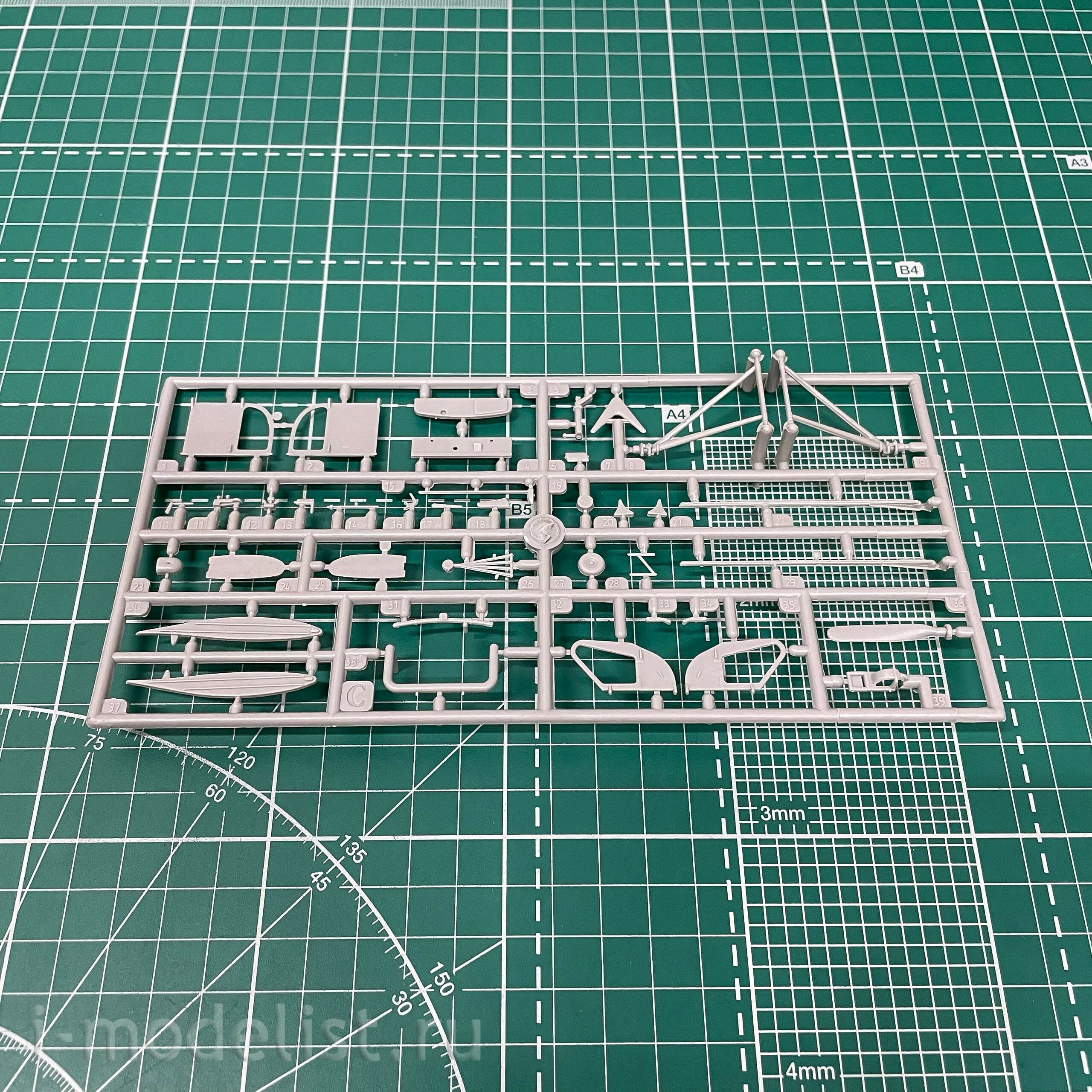 449 Roden 1/48 