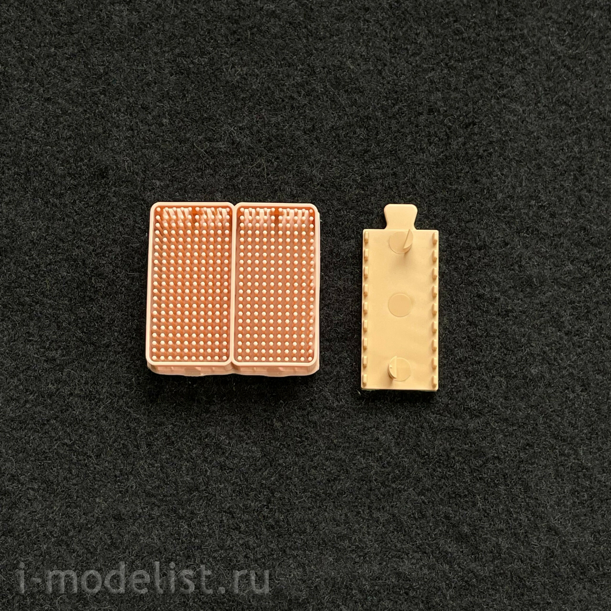 RM-2057 Rye Field Model 1/35 Working tracks RMSH for early tanks T-55 (3D printing)