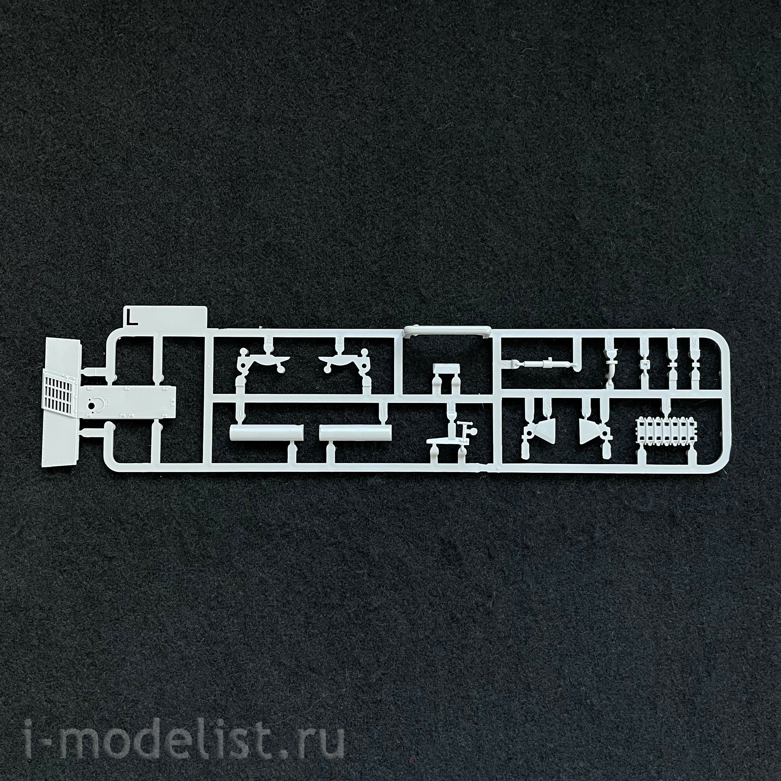 2170 Takom 1/35 German self-propelled gun Jagdpanzer 38(t) Hetzer (early)