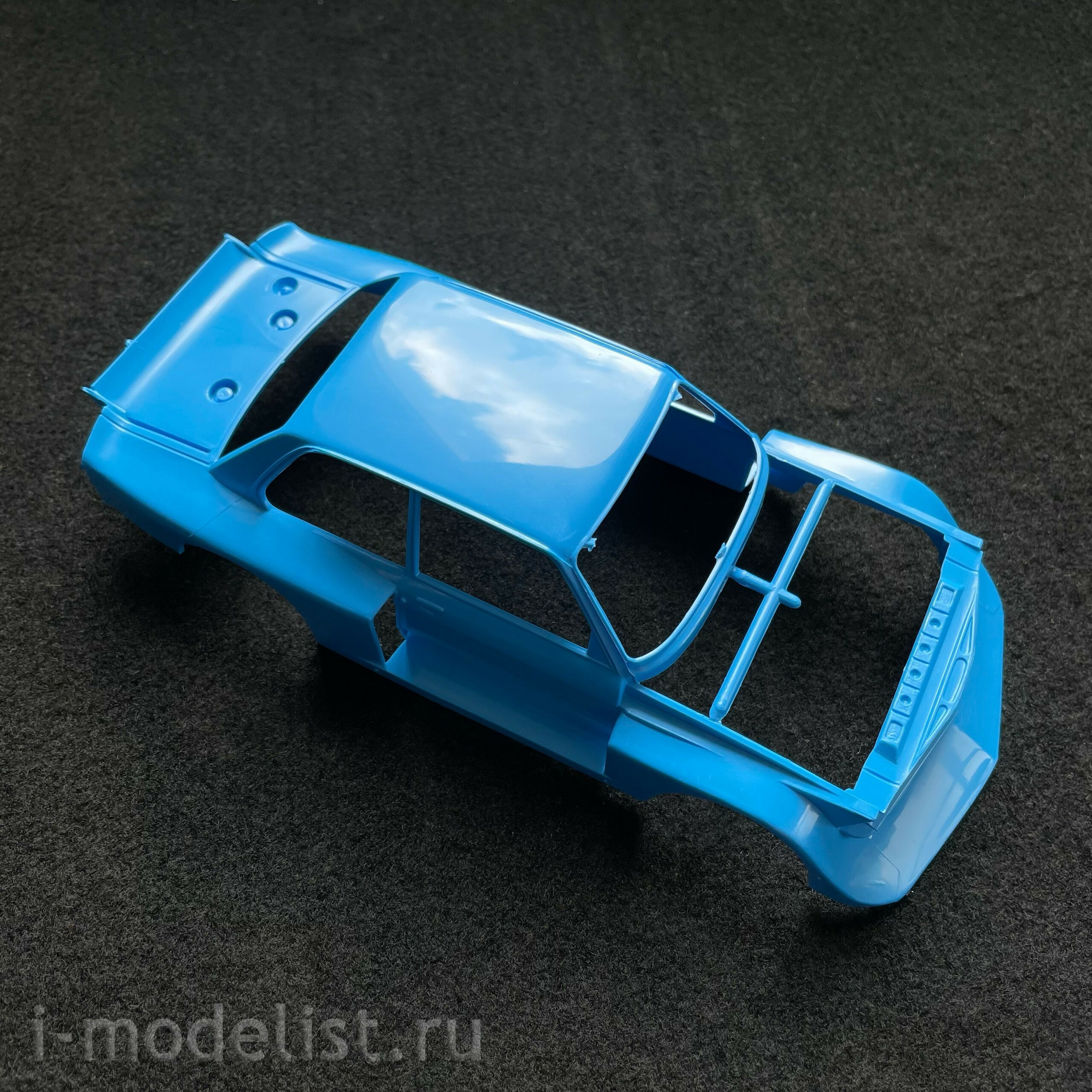 3626 Italeri 1/24 BMW 320 Group 5 Car