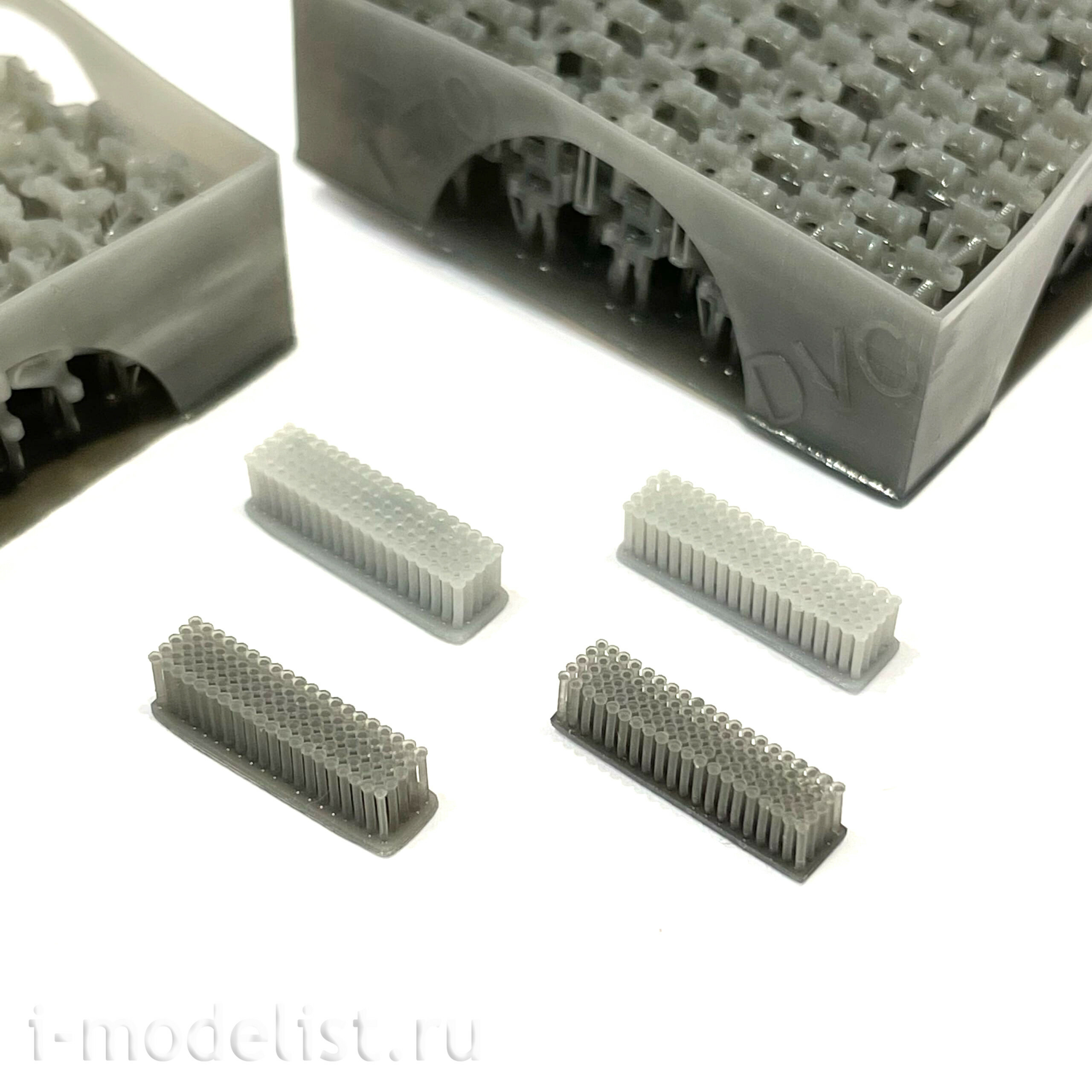 IM35100 Imodelist 1/35 Typesetting tracks for Type-70B (Zvezda)