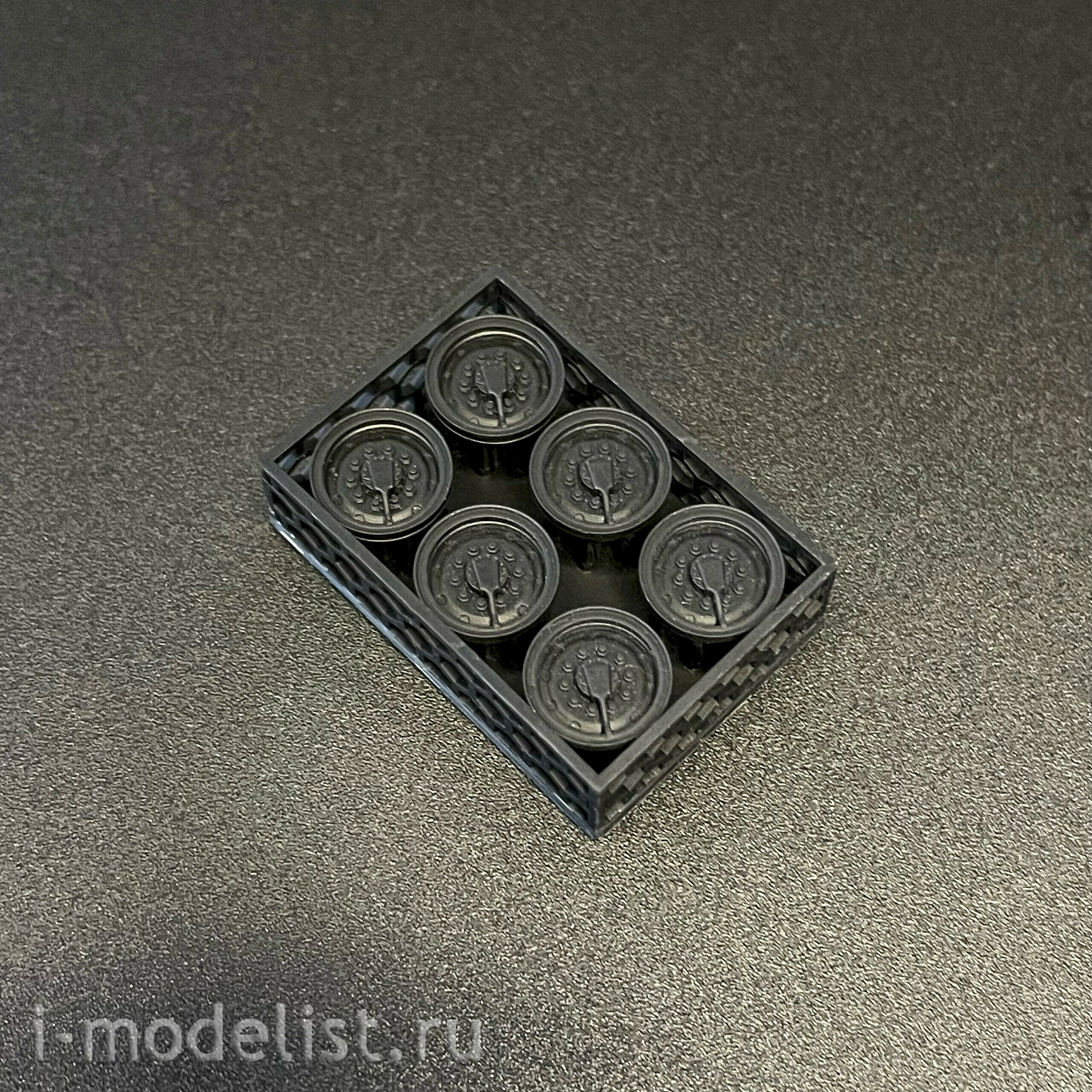 Im72034 GE Models 1/72 Набор колёс с шинами КАМА с просадкой 6 шт. + диски (Zvezda)