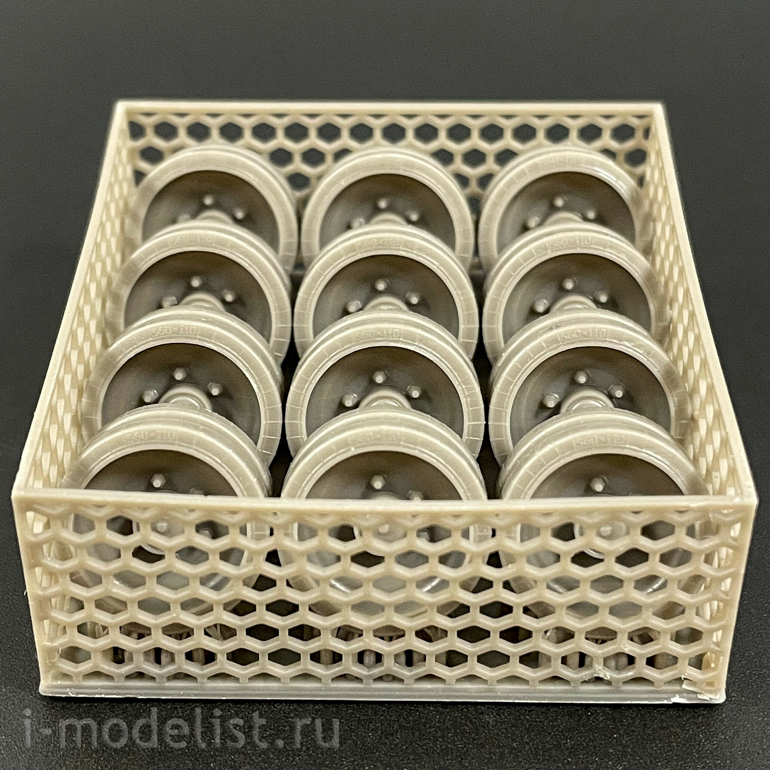 TL35024 GE Models 1/35 Rollers for BMP-3