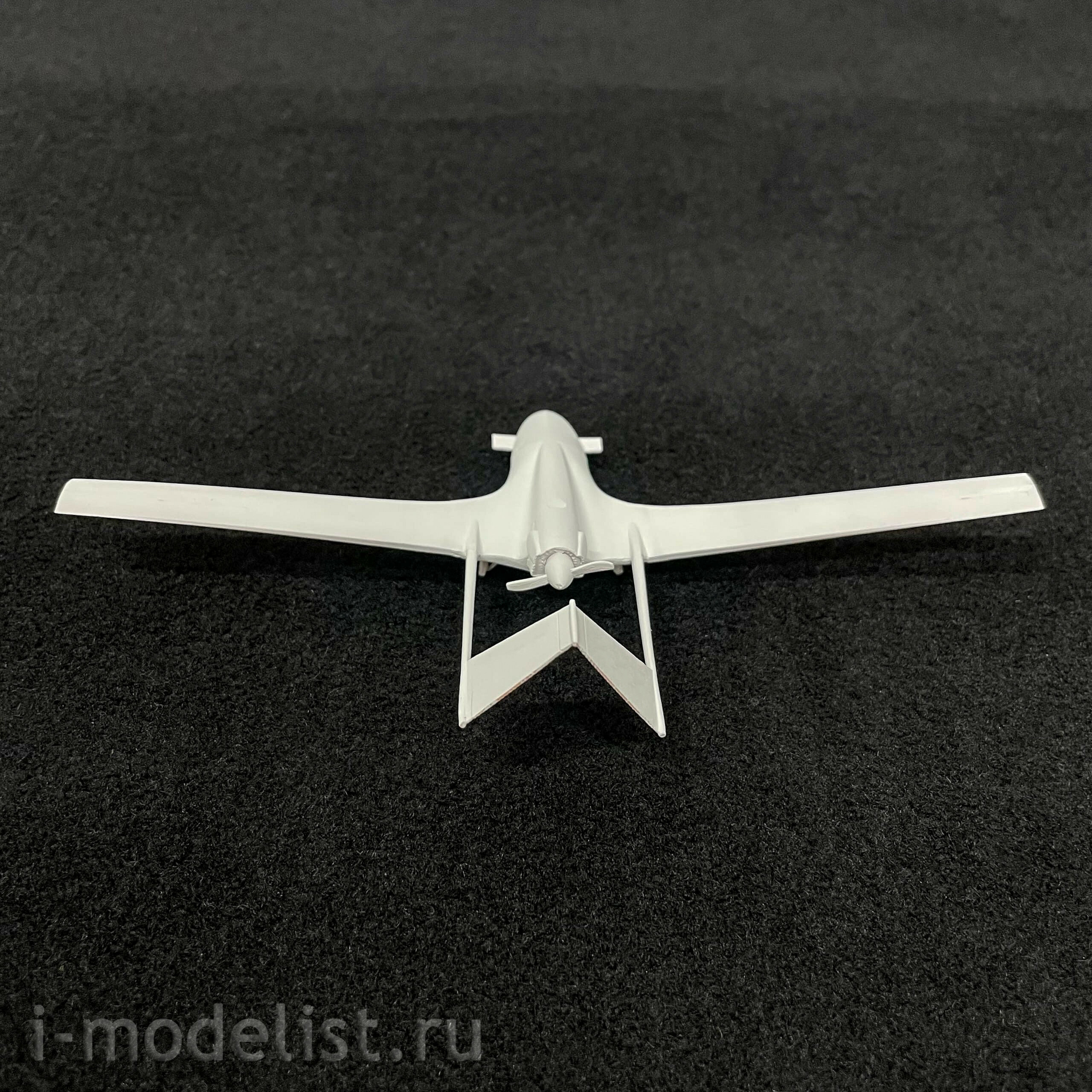 DVC72001 DVC 1/72 UAV - Bayraktar