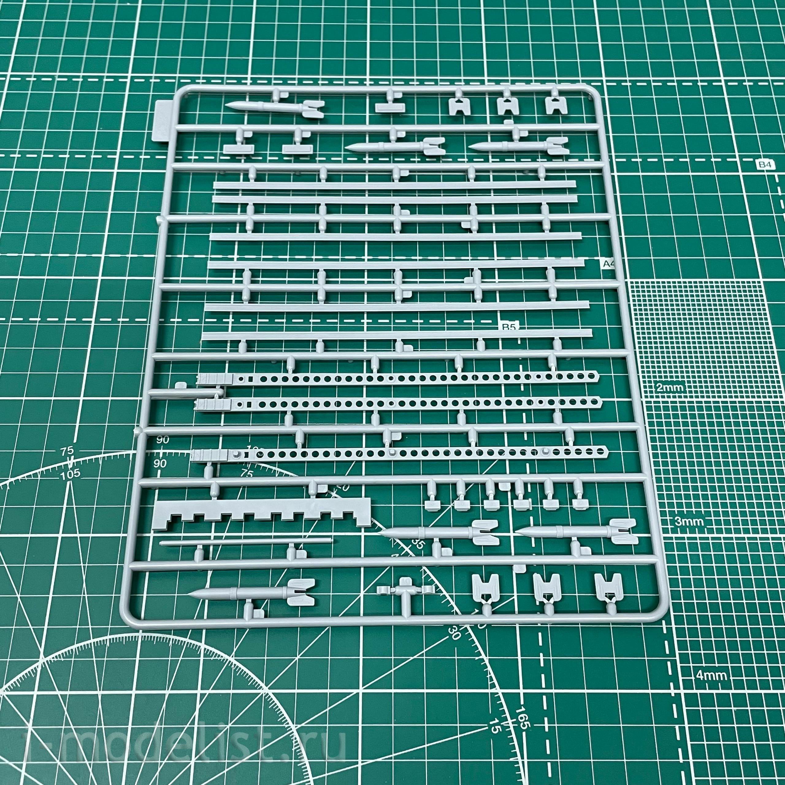 35596 ICM 1/35 BM-13-16 on G7107 chassis with Soviet calculation
