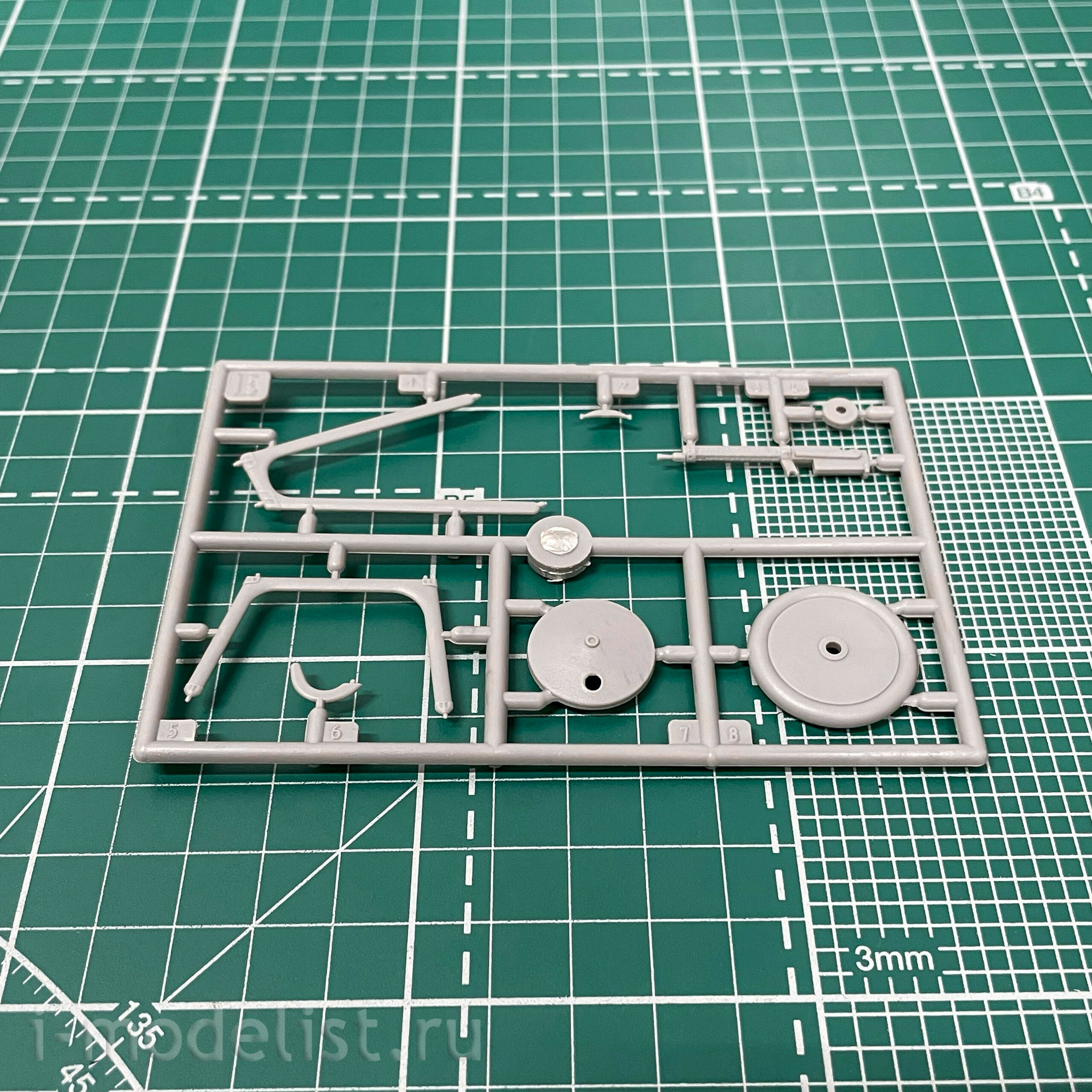 613 Roden 1/32 Pfalz D. III Aircraft