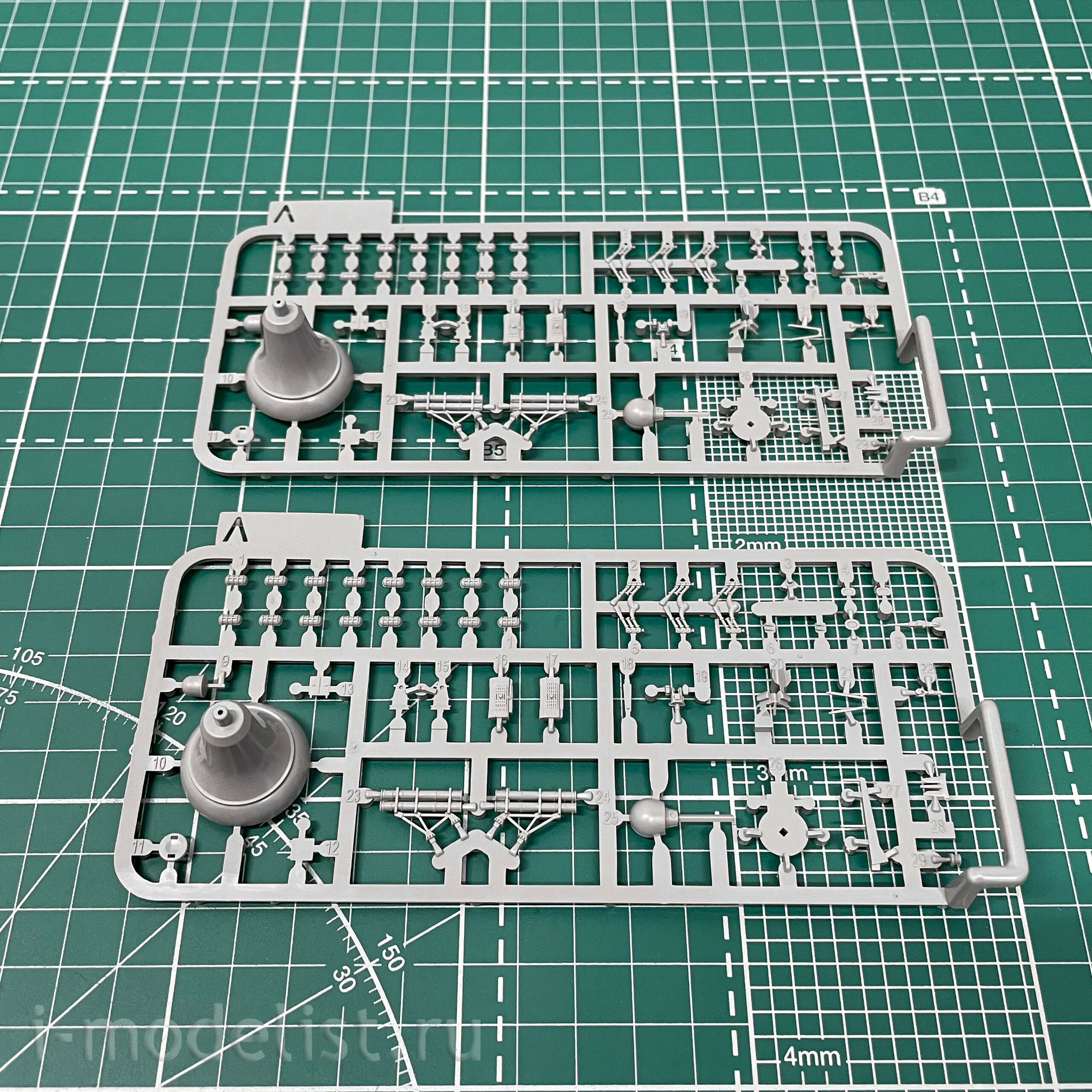 6001 Takom 1/350 Saxony-class frigate